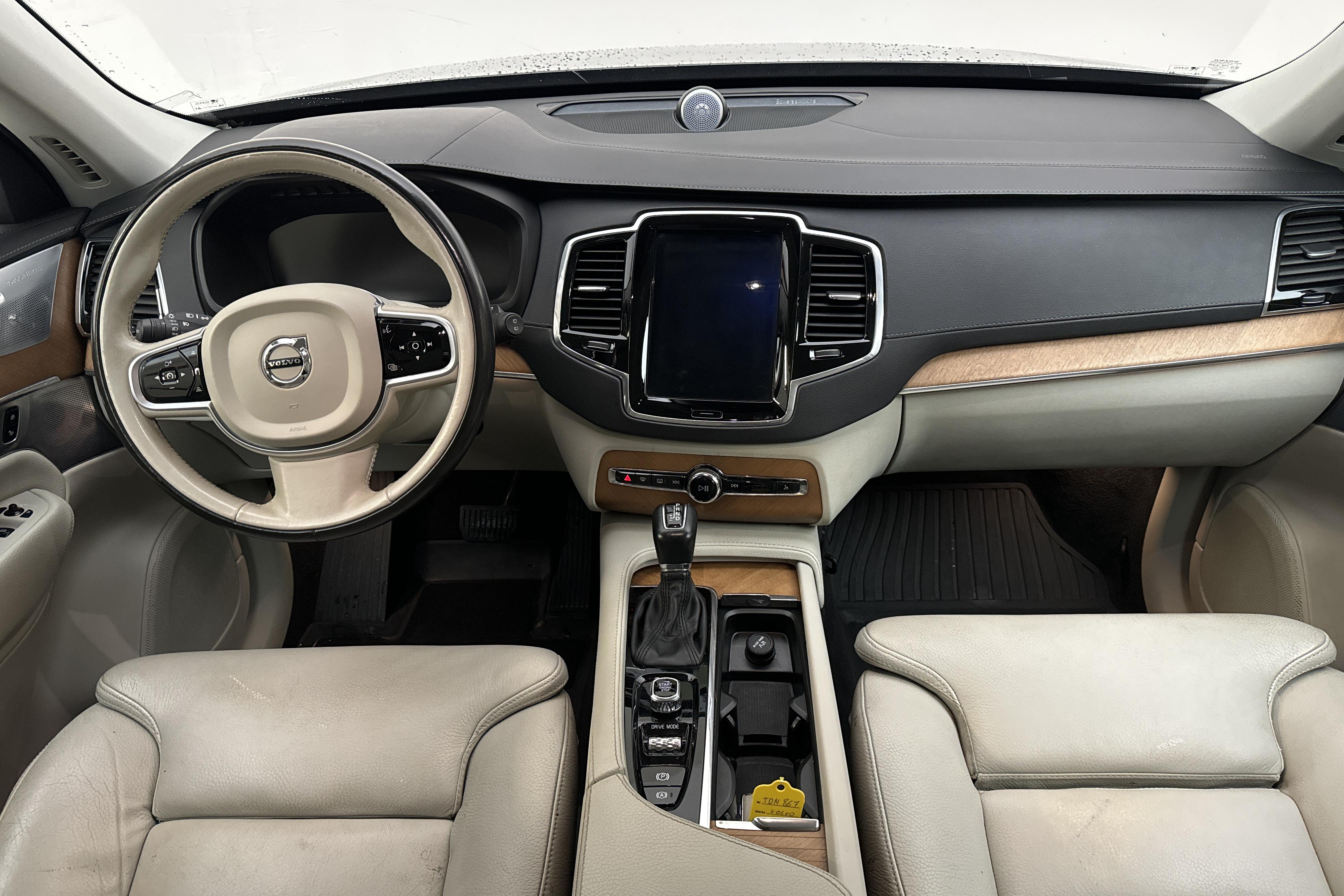 Volvo XC90 D5 AWD (235hk) - 12 013 mil - Automat - svart - 2019