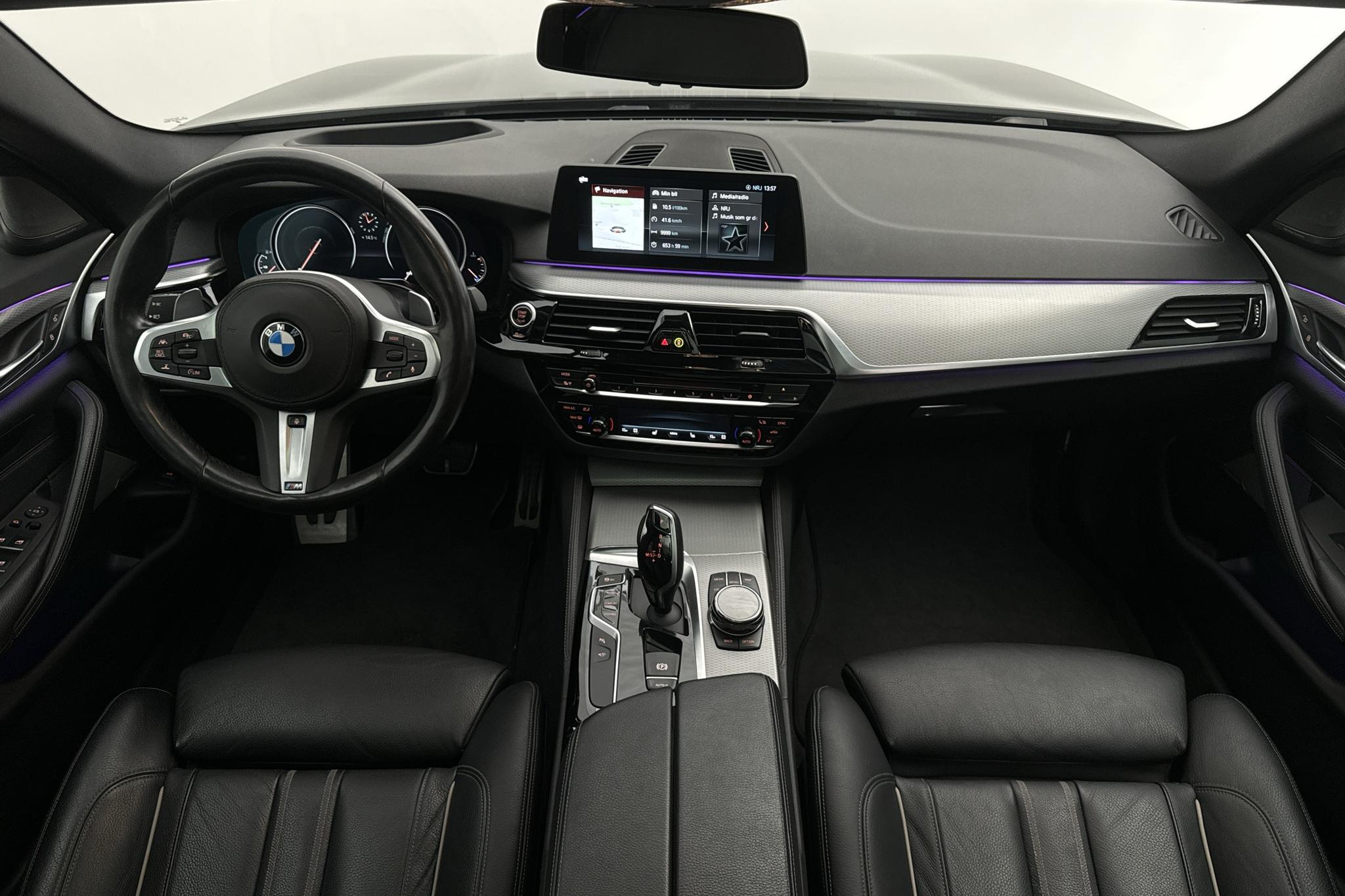 BMW 540i xDrive Touring, G31 (340hk) - 74 810 km - Automaattinen - musta - 2018