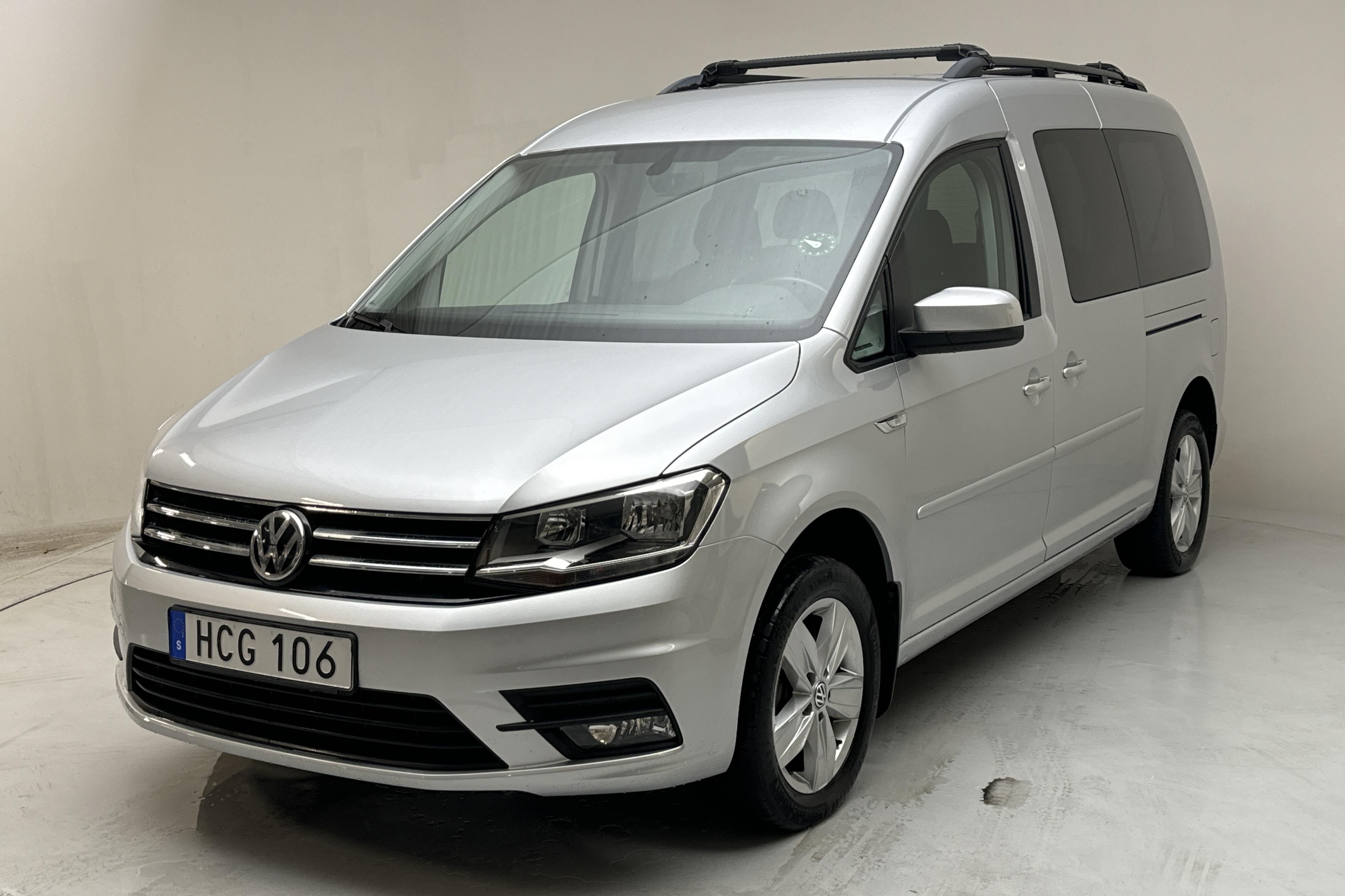 VW Caddy Life Maxi 2.0 TDI (150hk) - 69 940 km - Manual - silver - 2016