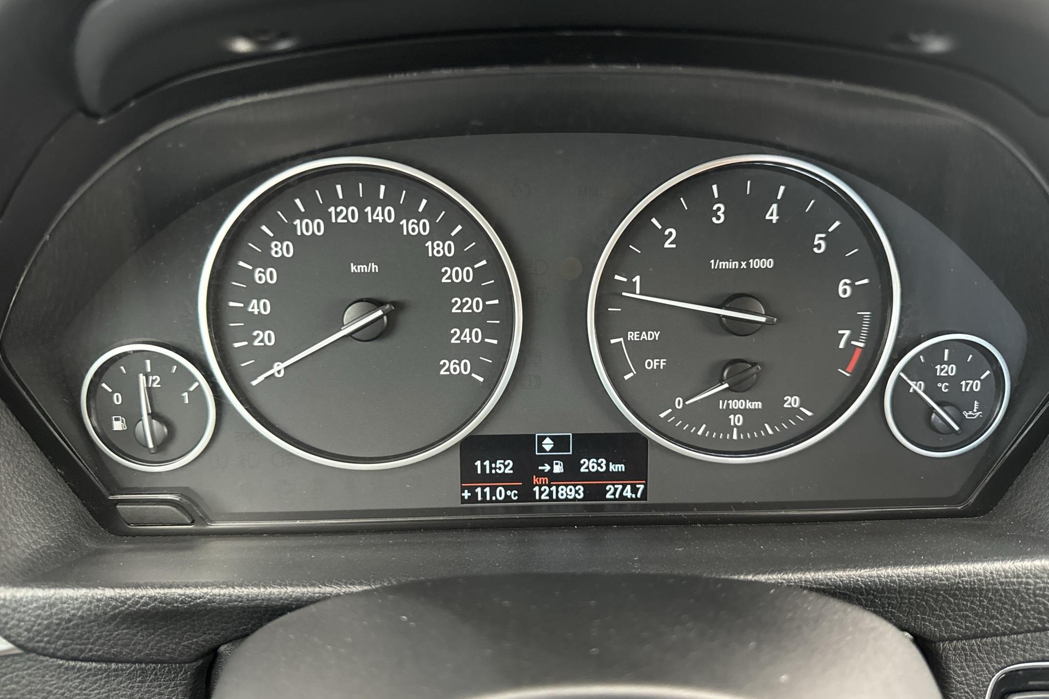 BMW 328i xDrive Sedan, F30 (245hk) - 121 890 km - Käsitsi - hõbe - 2013