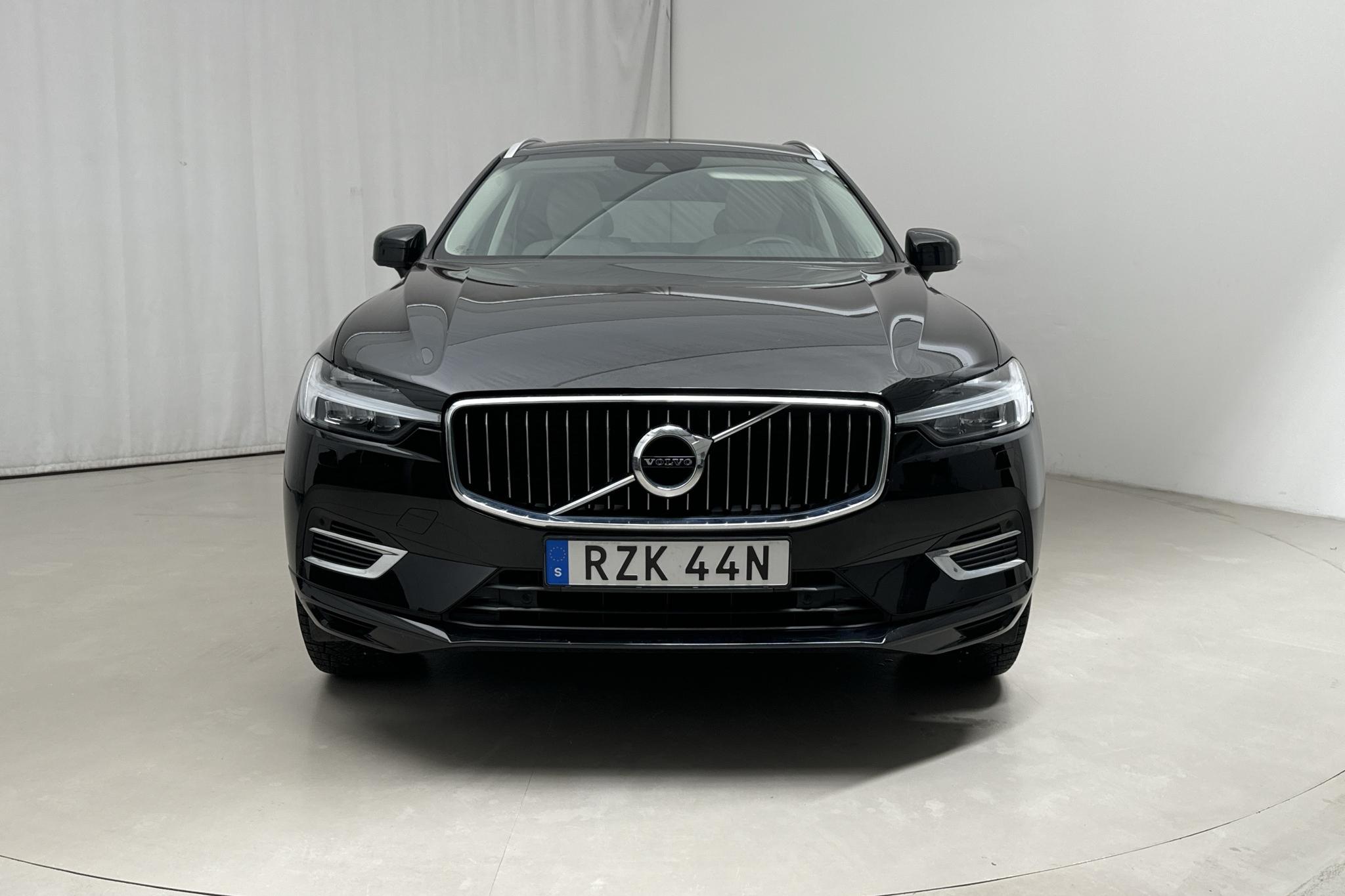 Volvo XC60 T6 AWD Recharge (340hk) - 4 433 mil - Automat - svart - 2021