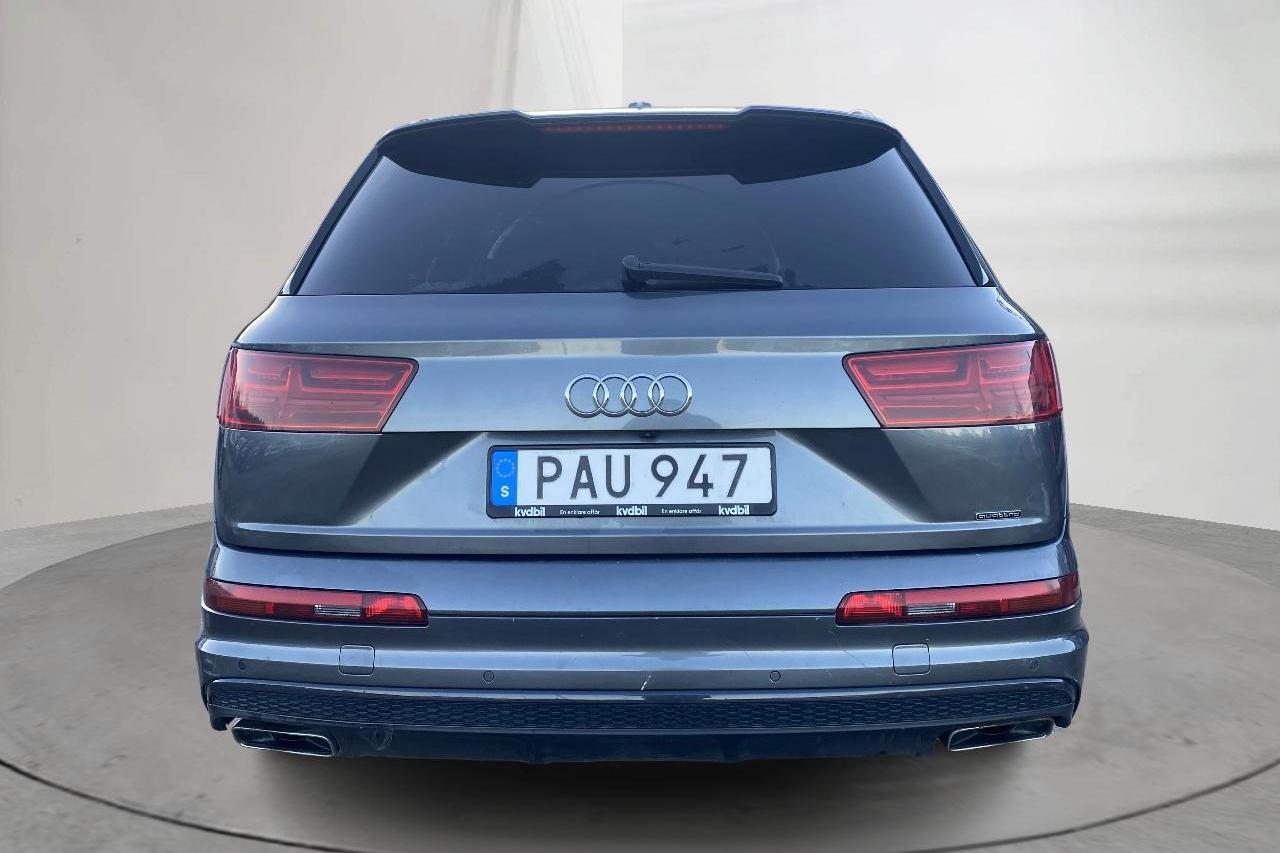 Audi Q7 3.0 TDI quattro (272hk) - 272 970 km - Automatyczna - szary - 2017