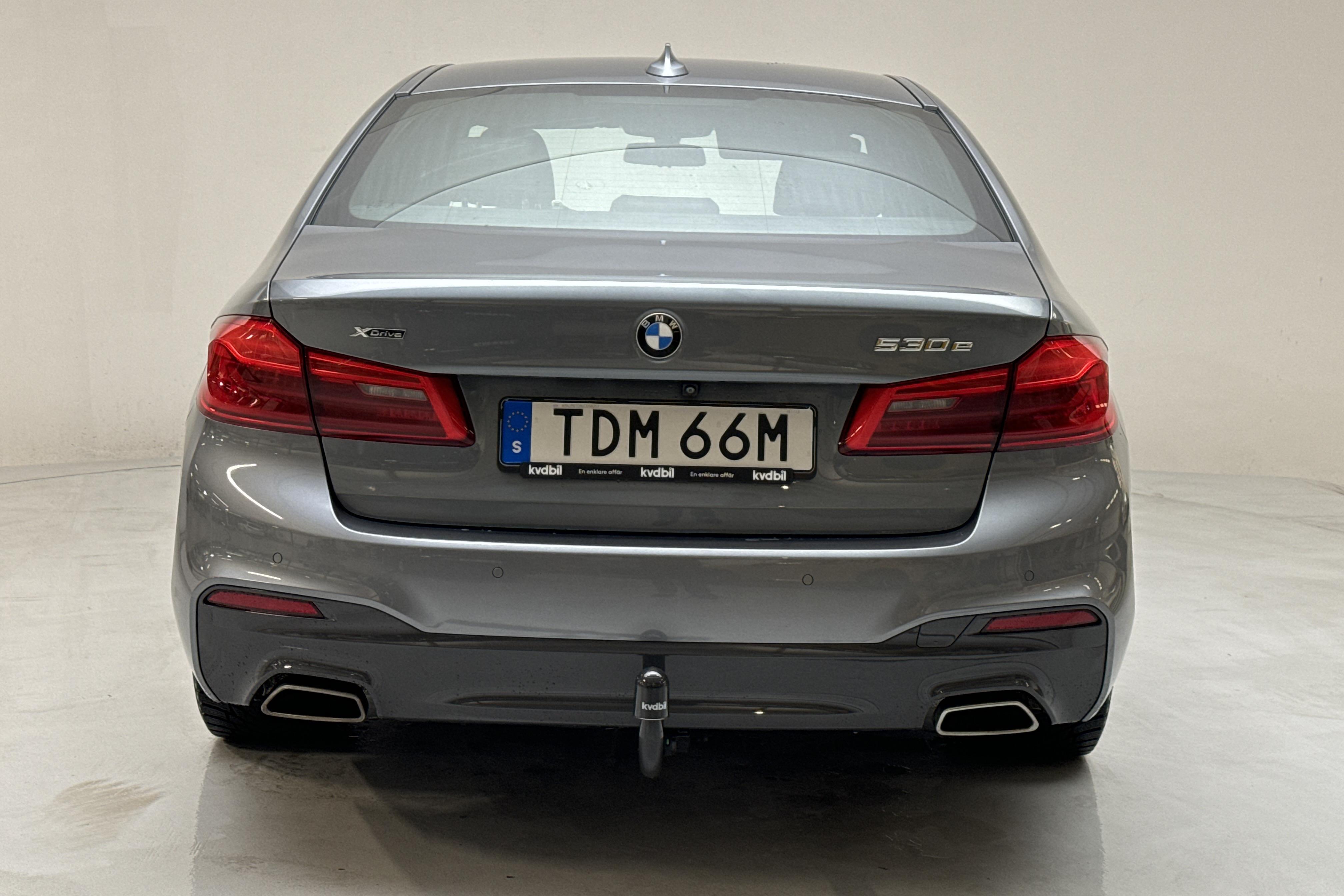 BMW 530e xDrive iPerformance Sedan, G30 12kWh (252hk) - 9 742 mil - Automat - blå - 2020