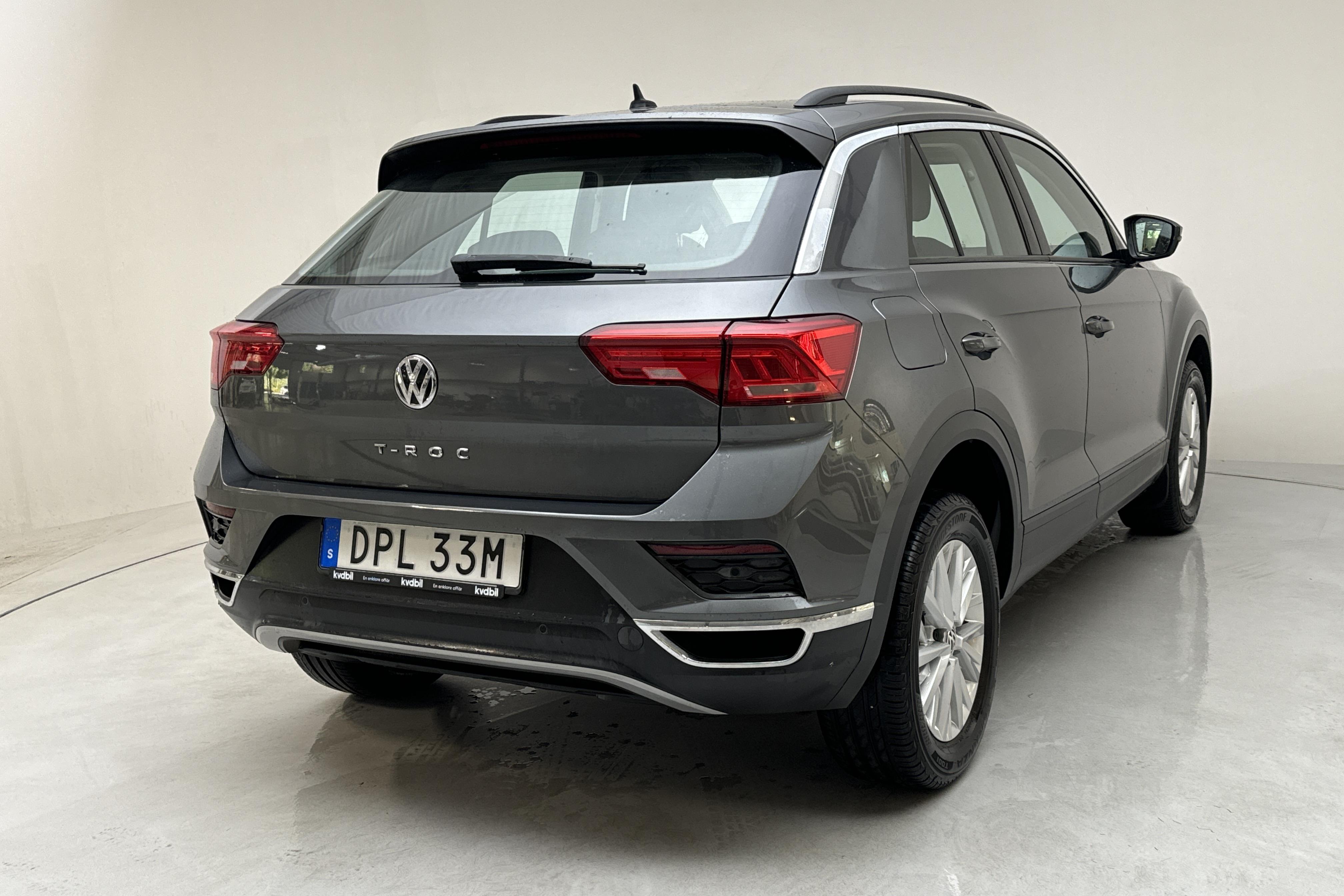 VW T-Roc 1.0 TSI (115hk) - 4 854 mil - Manuell - Dark Grey - 2019