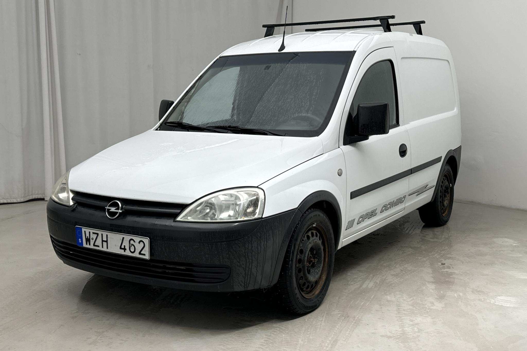 Opel Combo 1.7 CDTI Skåp (100hk) - 45 230 km - Manuaalinen - valkoinen - 2005