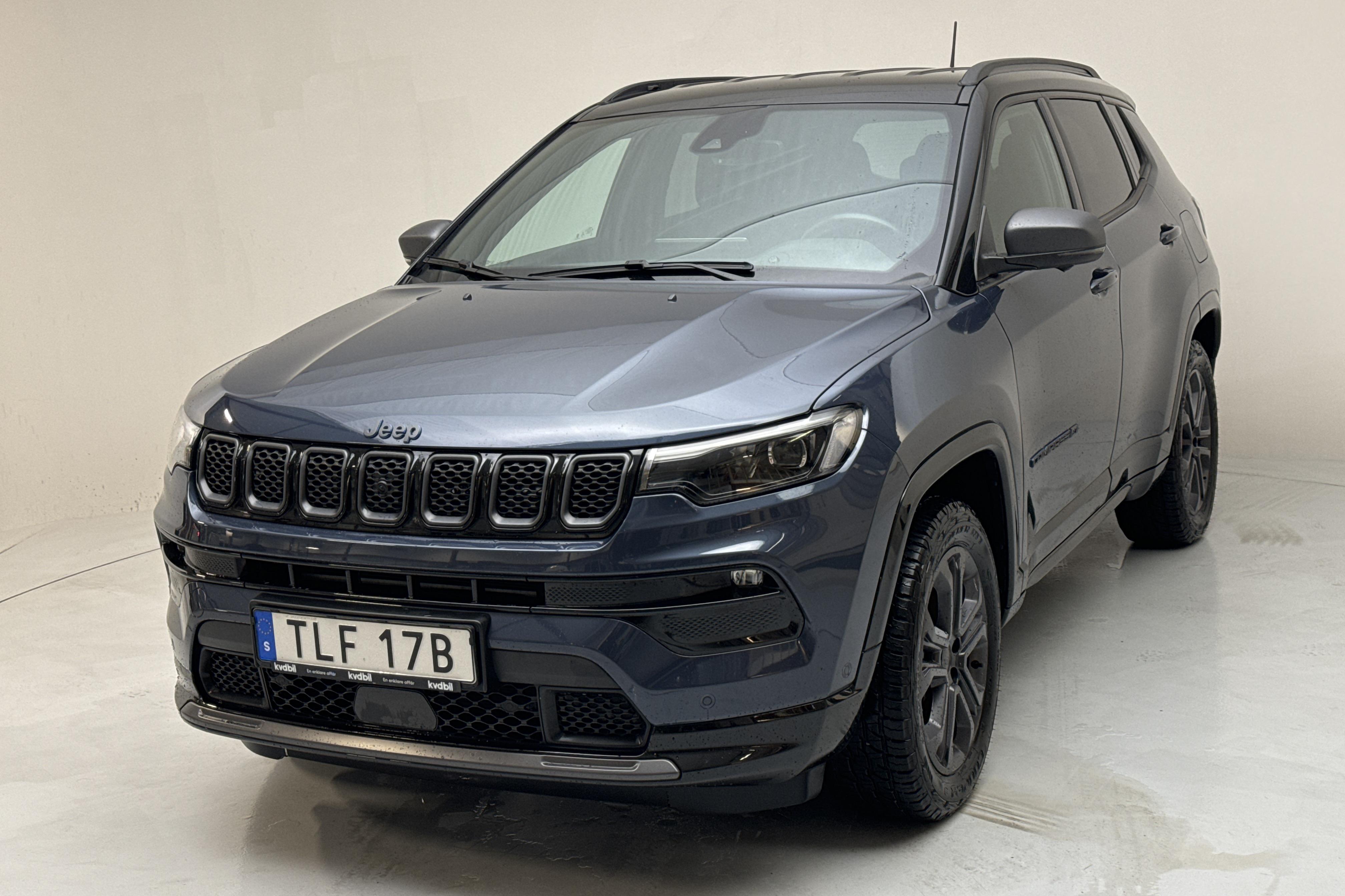 Jeep Compass 1.3 PHEV 4WD (190hk) - 65 220 km - Automatyczna - niebieski - 2021