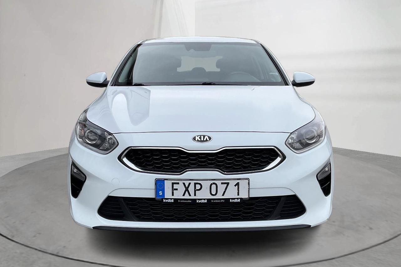 KIA Ceed 1.0 T-GDi 5dr (120hk) - 102 300 km - Manualna - biały - 2019