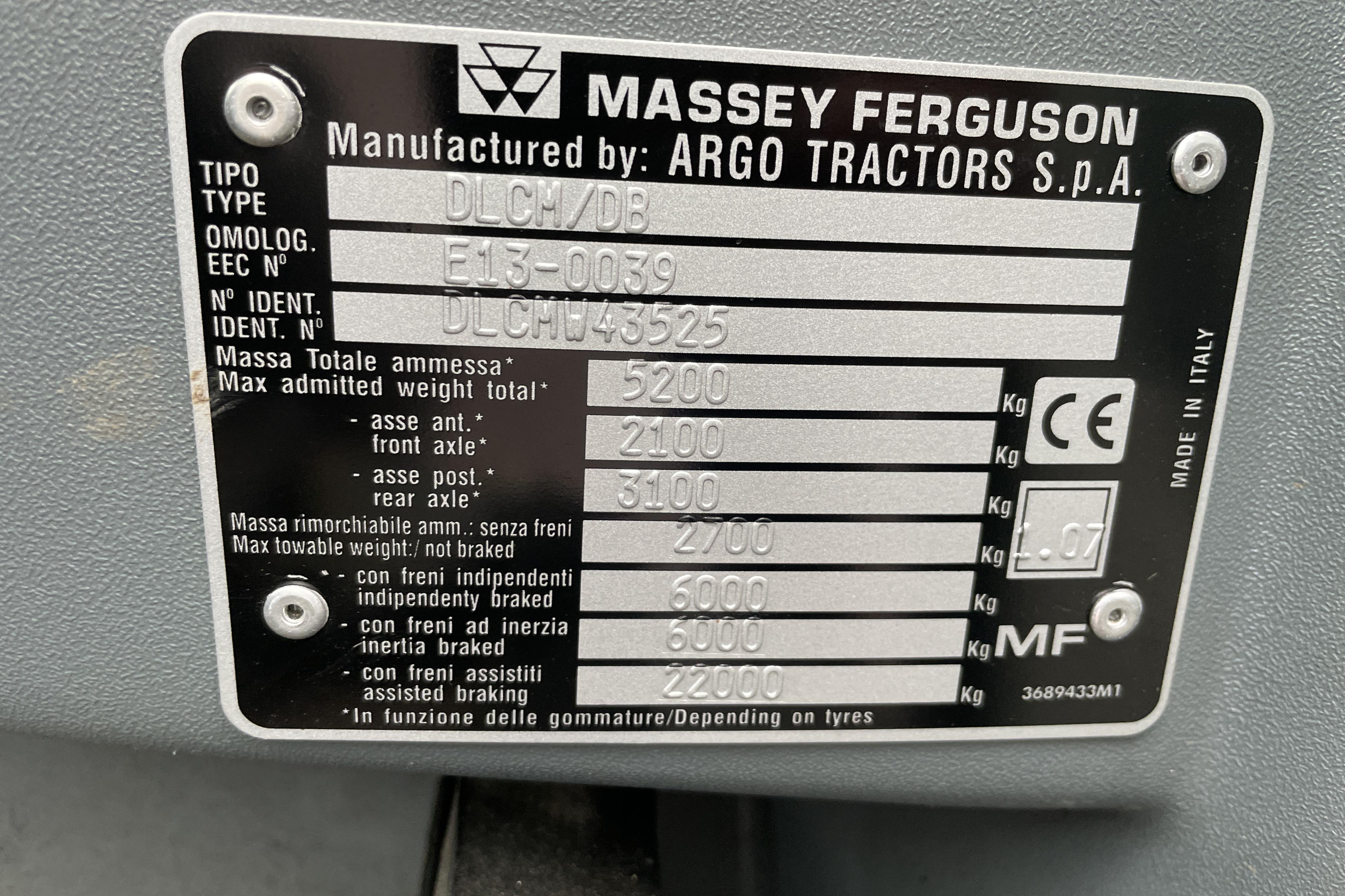 Massey Ferguson 2435 GE -  - Manualna - czerwony - 2006