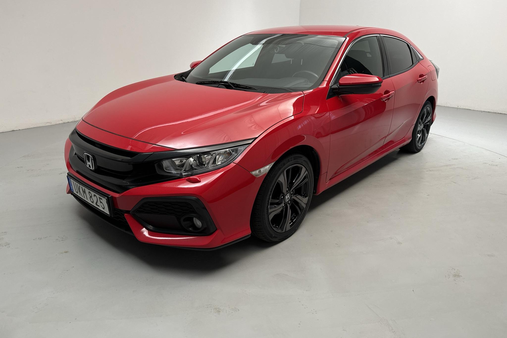 Honda Civic 1.0 i-VTEC 5dr (126hk) - 100 610 km - Automatyczna - czerwony - 2018