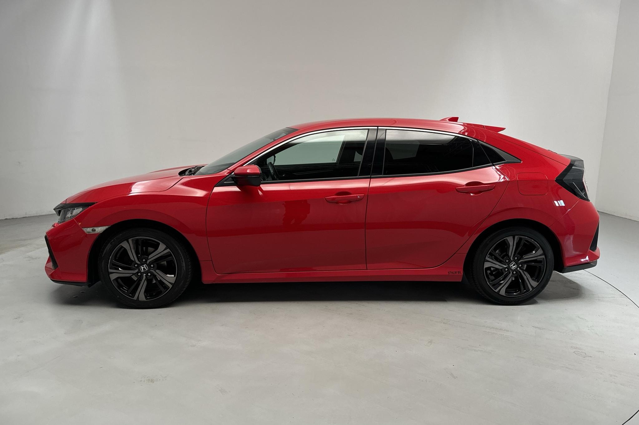 Honda Civic 1.0 i-VTEC 5dr (126hk) - 10 061 mil - Automat - röd - 2018