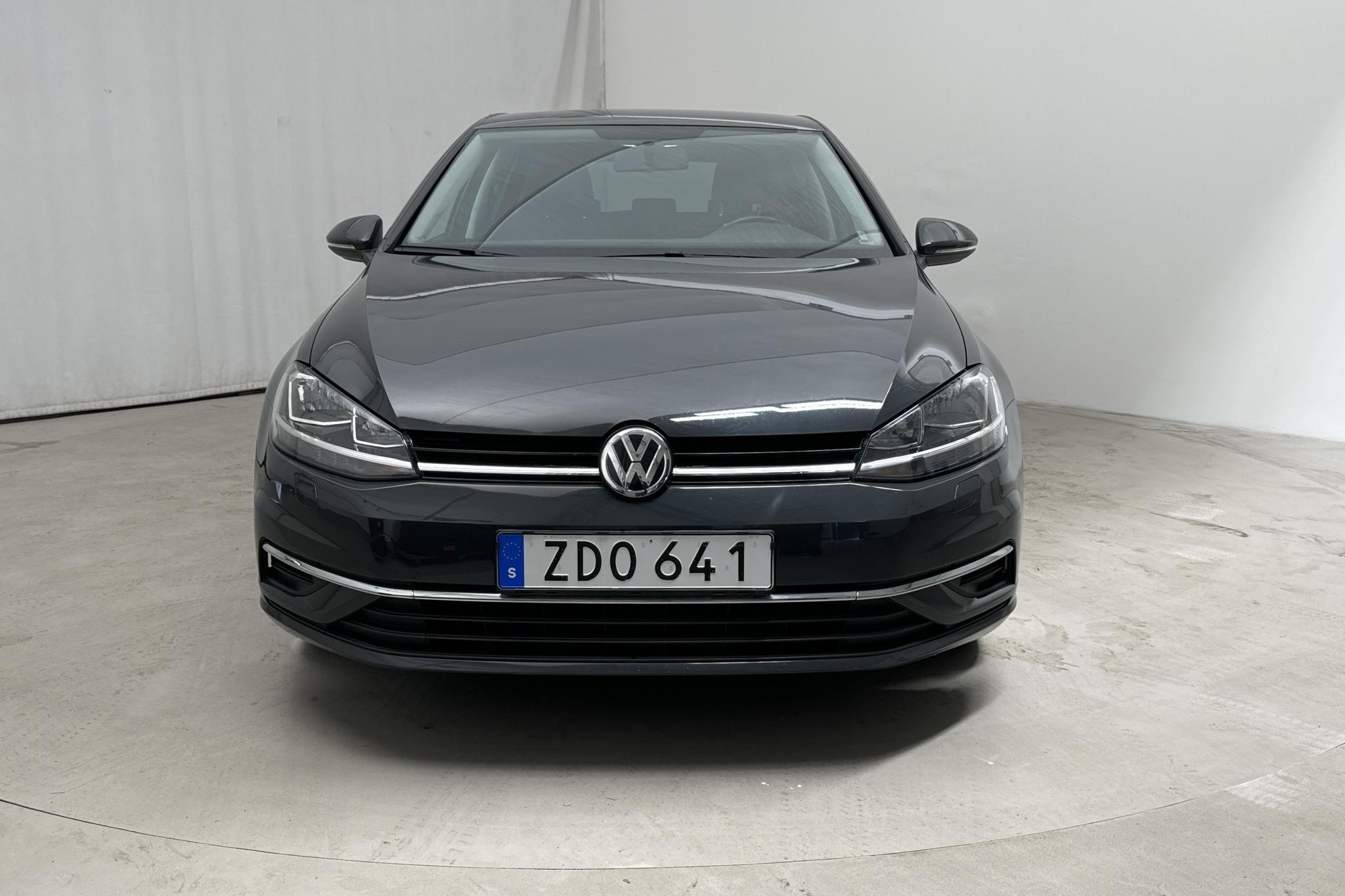 VW Golf VII 1.0 TSI 5dr (110hk) - 58 430 km - Manual - Dark Grey - 2018