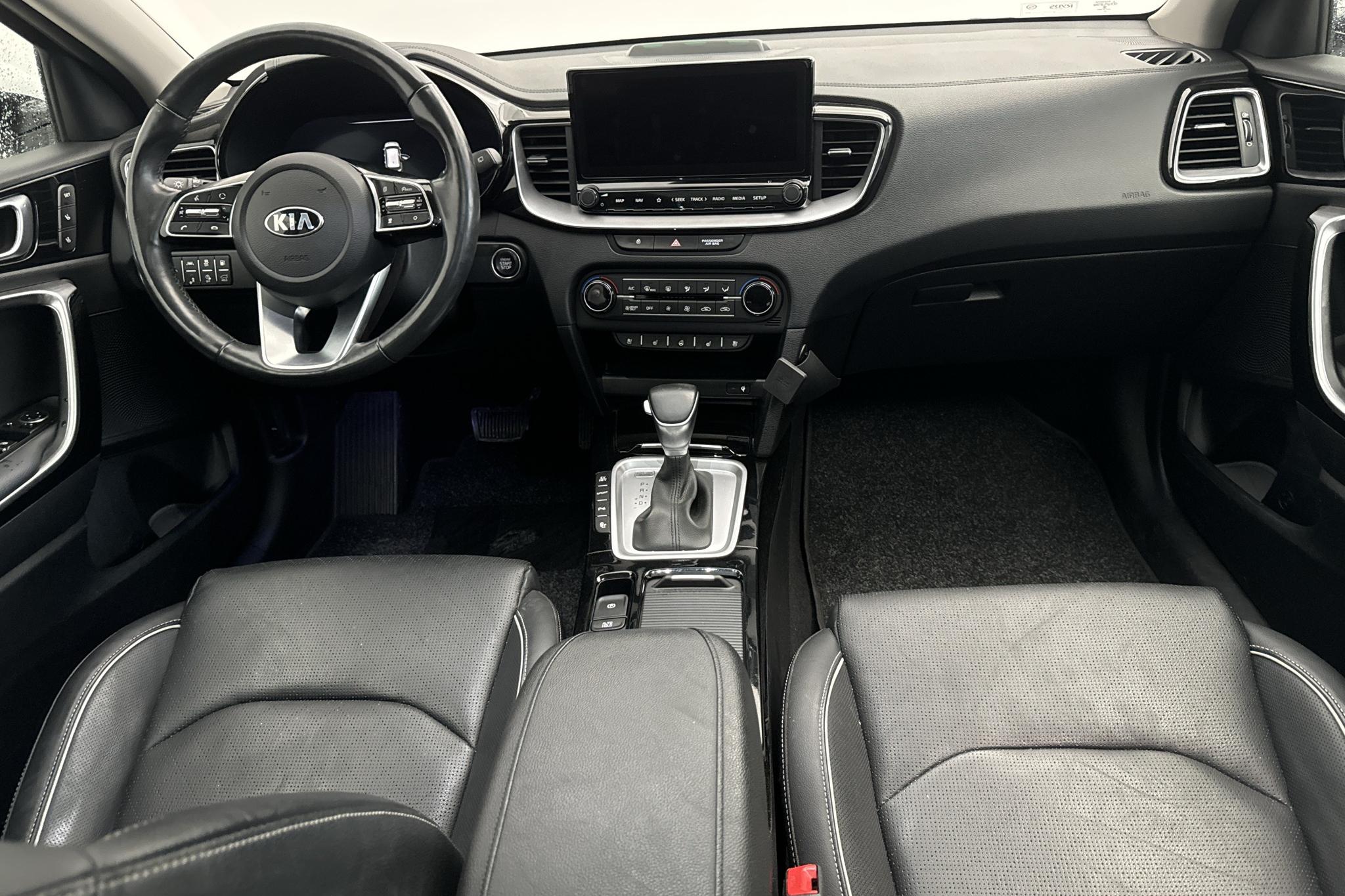 KIA Ceed 1.6 Plug-in Hybrid SW (141hk) - 89 180 km - Automaattinen - valkoinen - 2021