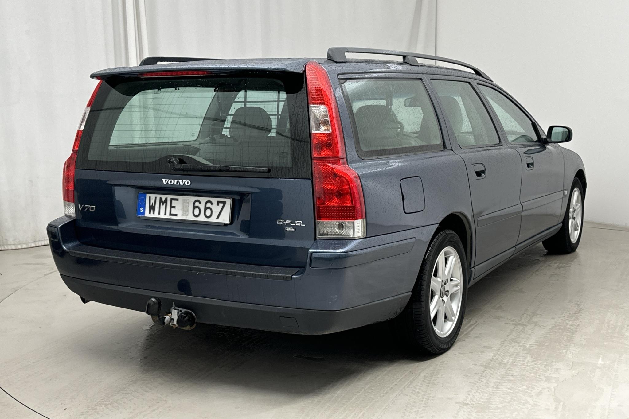 Volvo V70 2.4 (140hk) - 101 580 km - Käsitsi - sinine - 2005