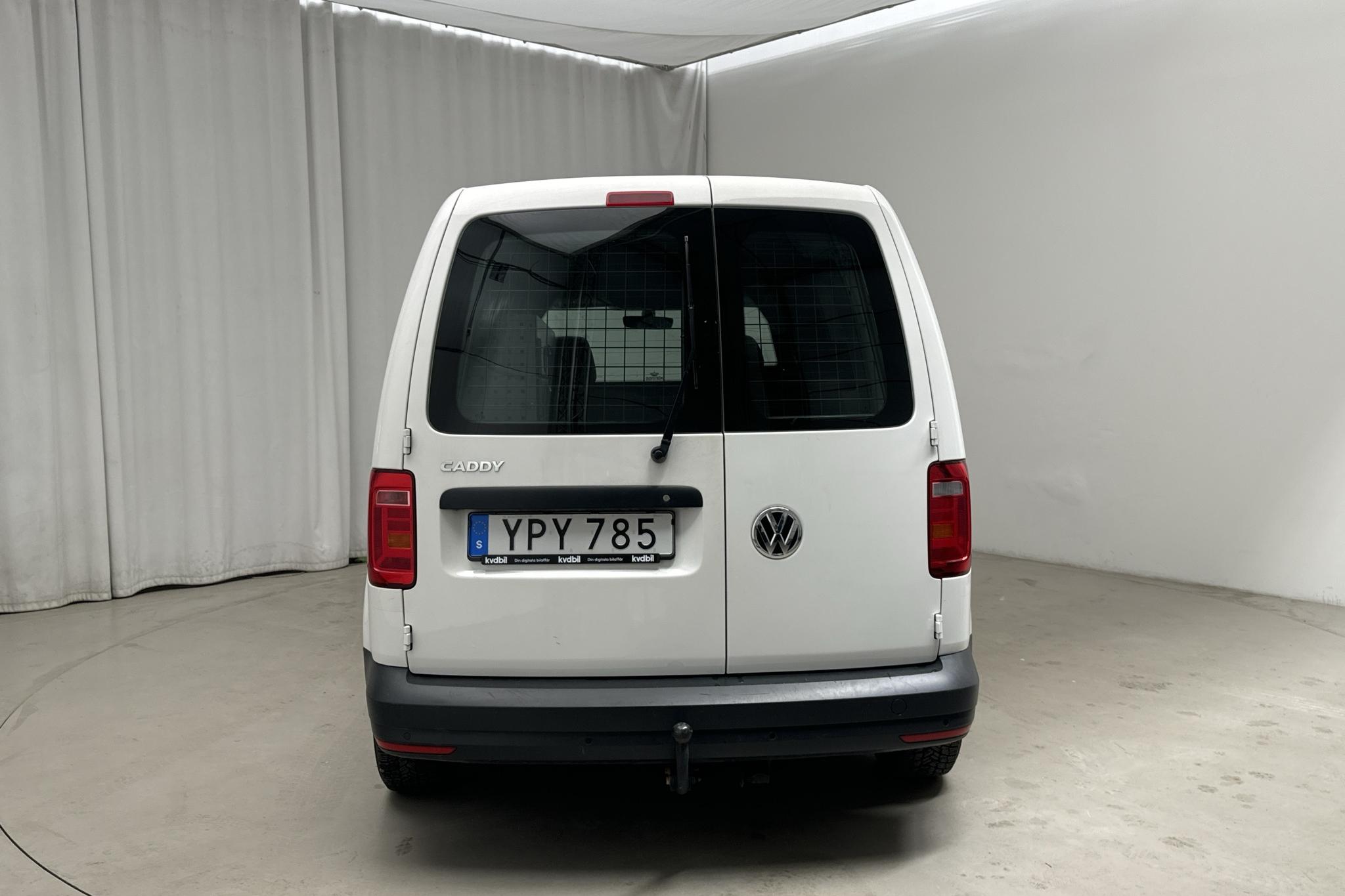 VW Caddy 2.0 TDI (102hk) - 115 420 km - Automaatne - valge - 2018