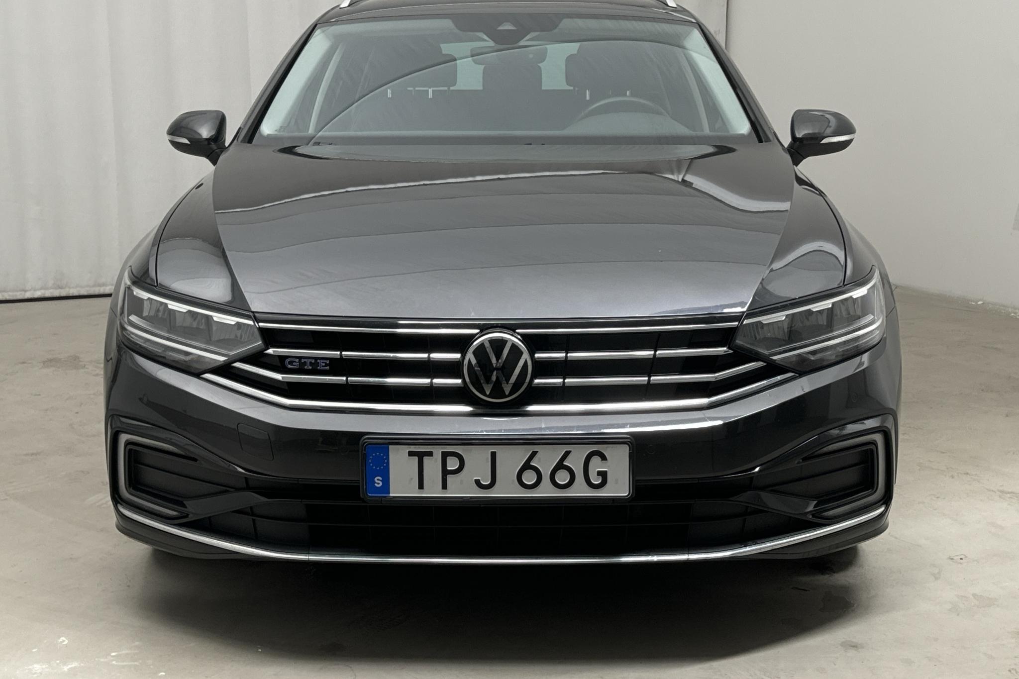 VW Passat 1.4 GTE Sportscombi (218hk) - 5 999 mil - Automat - Dark Grey - 2021