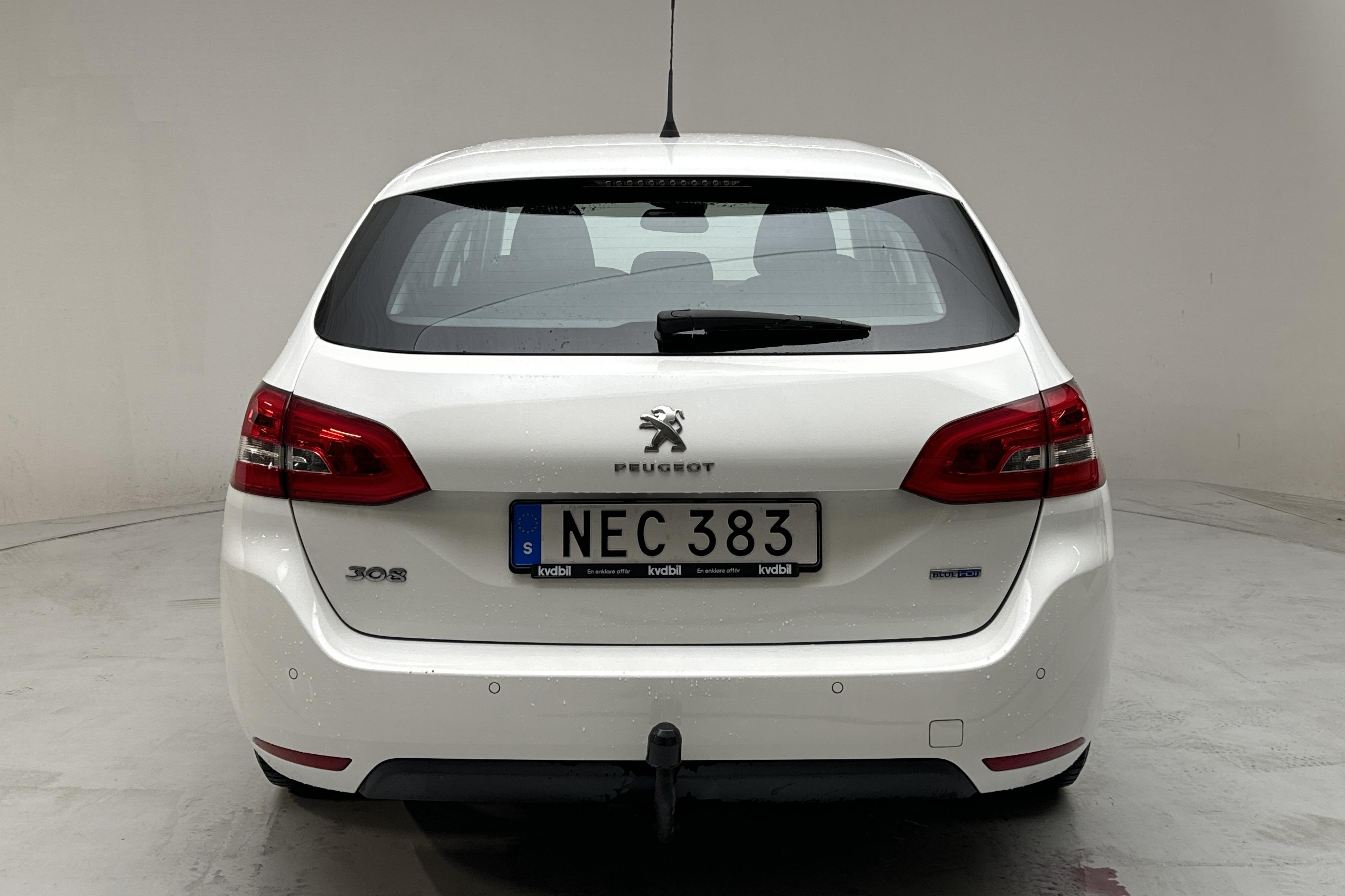 Peugeot 308 SW BlueHDi (150hk) - 3 055 mil - Manuell - vit - 2016