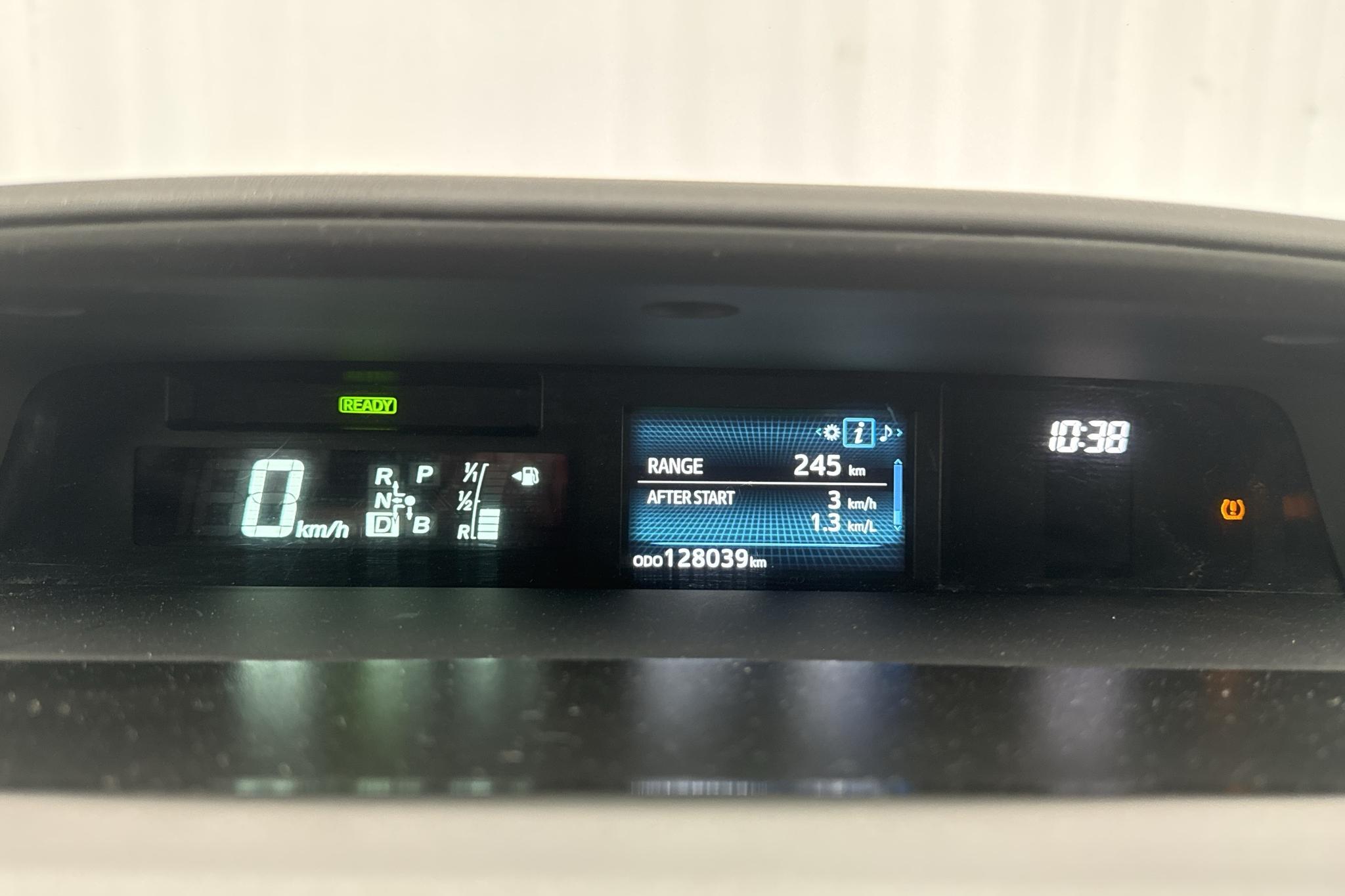 Toyota Prius+ 1.8 Hybrid (99hk) - 128 030 km - Automaattinen - musta - 2017