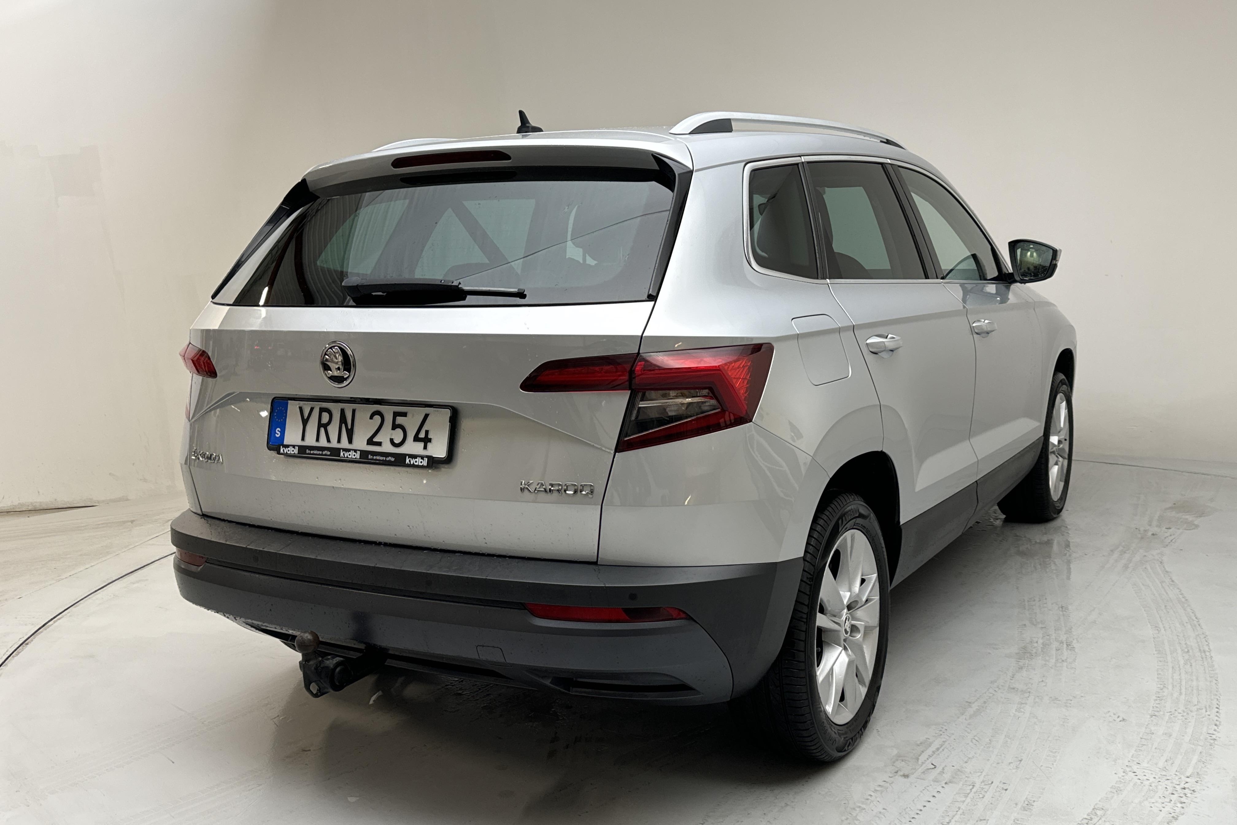 Skoda Karoq 1.5 TSI (150hk) - 7 824 mil - Manuell - silver - 2019