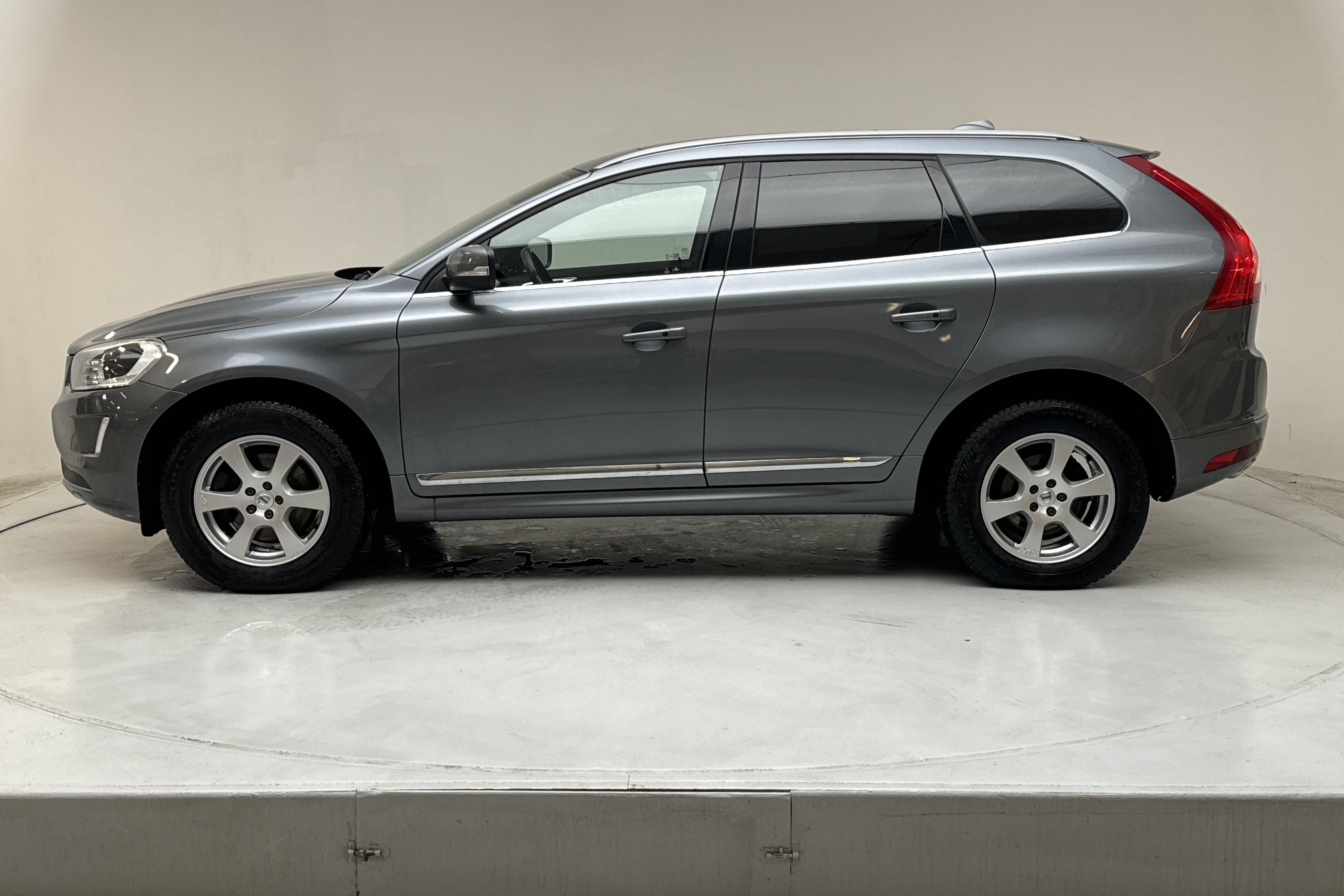 Volvo XC60 D4 AWD (190hk) - 191 220 km - Automaatne - hall - 2017