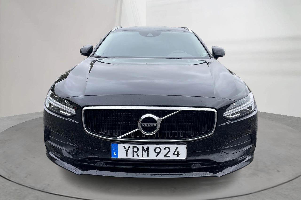 Volvo V90 D4 (190hk) - 131 560 km - Manual - black - 2018