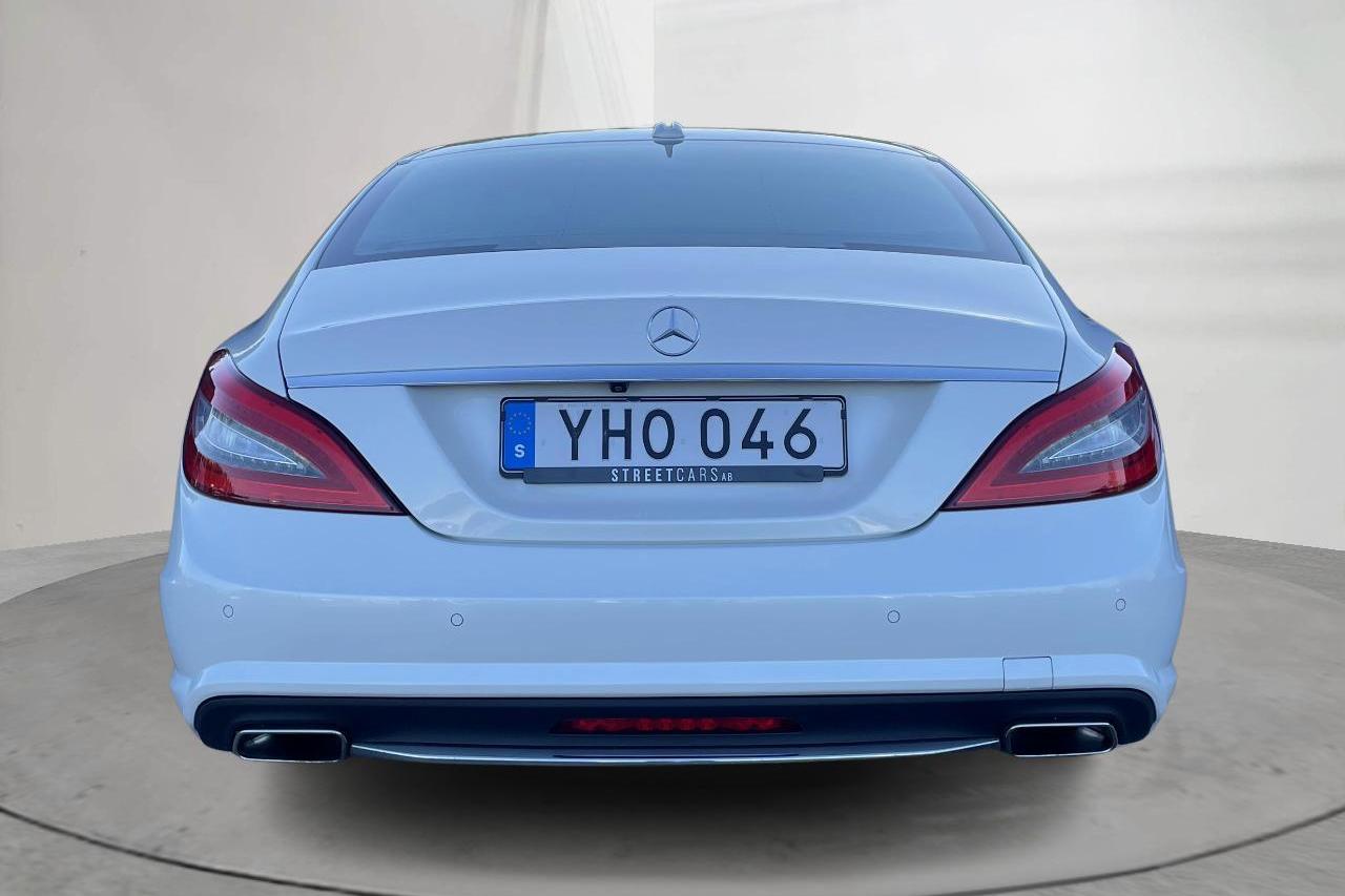 Mercedes CLS 500 BlueEFFICIENCY 4MATIC (408hk) - 175 270 km - Automatyczna - biały - 2014