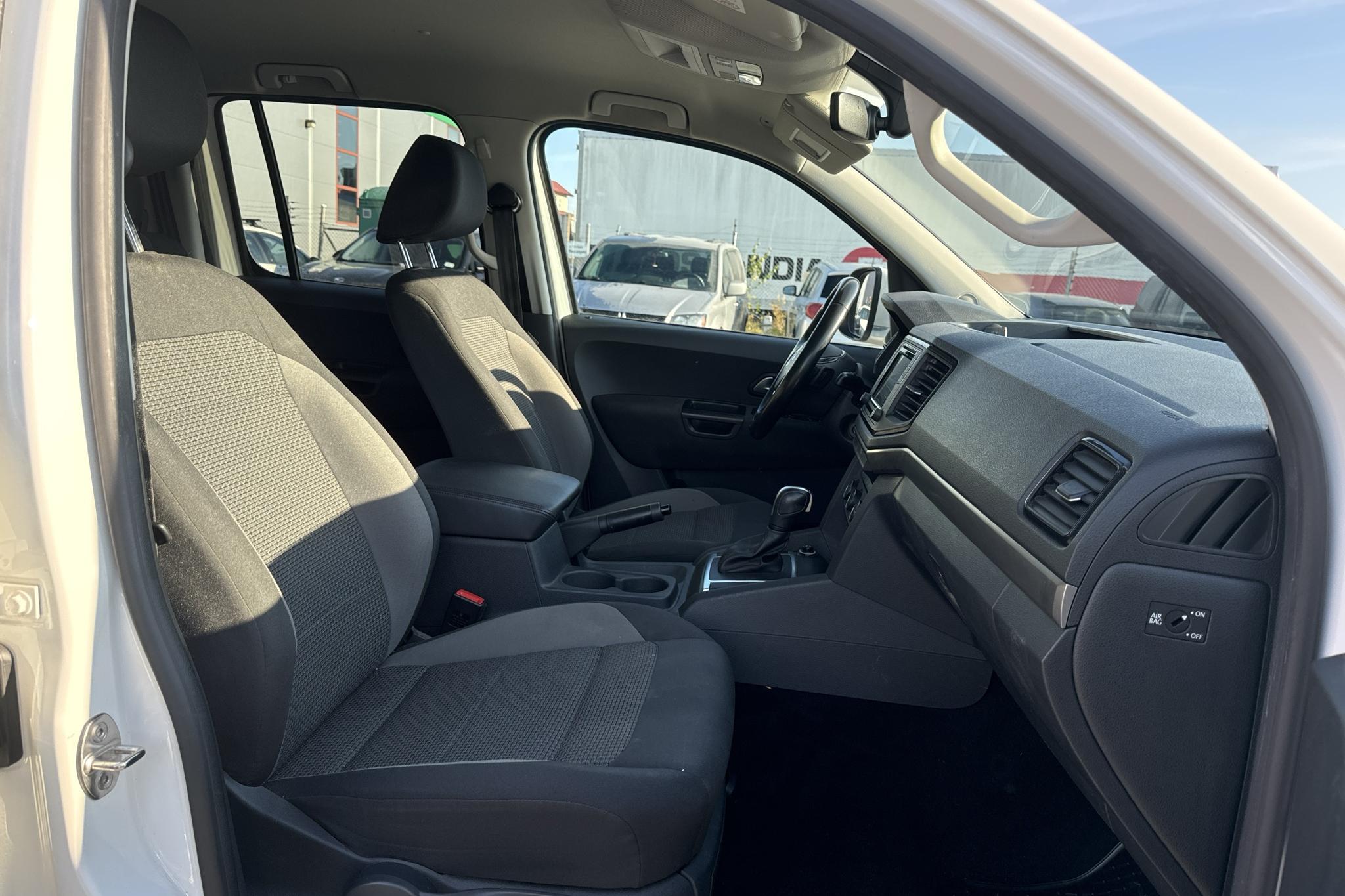 VW Amarok 3.0 TDI 4motion (204hk) - 92 070 km - Automaattinen - valkoinen - 2019