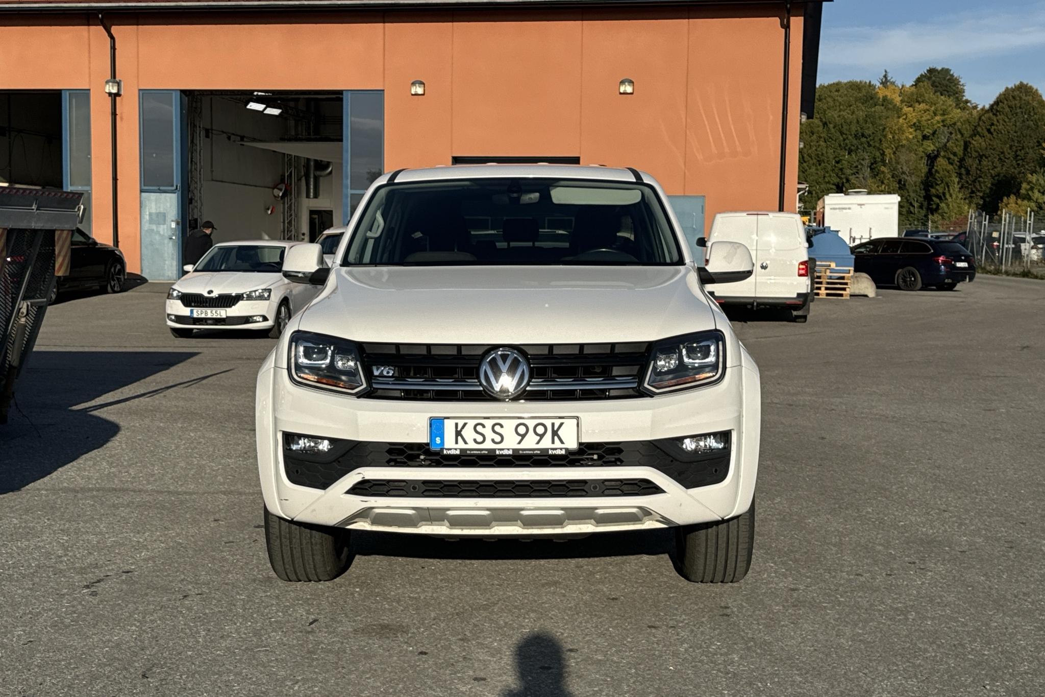 VW Amarok 3.0 TDI 4motion (204hk) - 92 070 km - Automaatne - valge - 2019