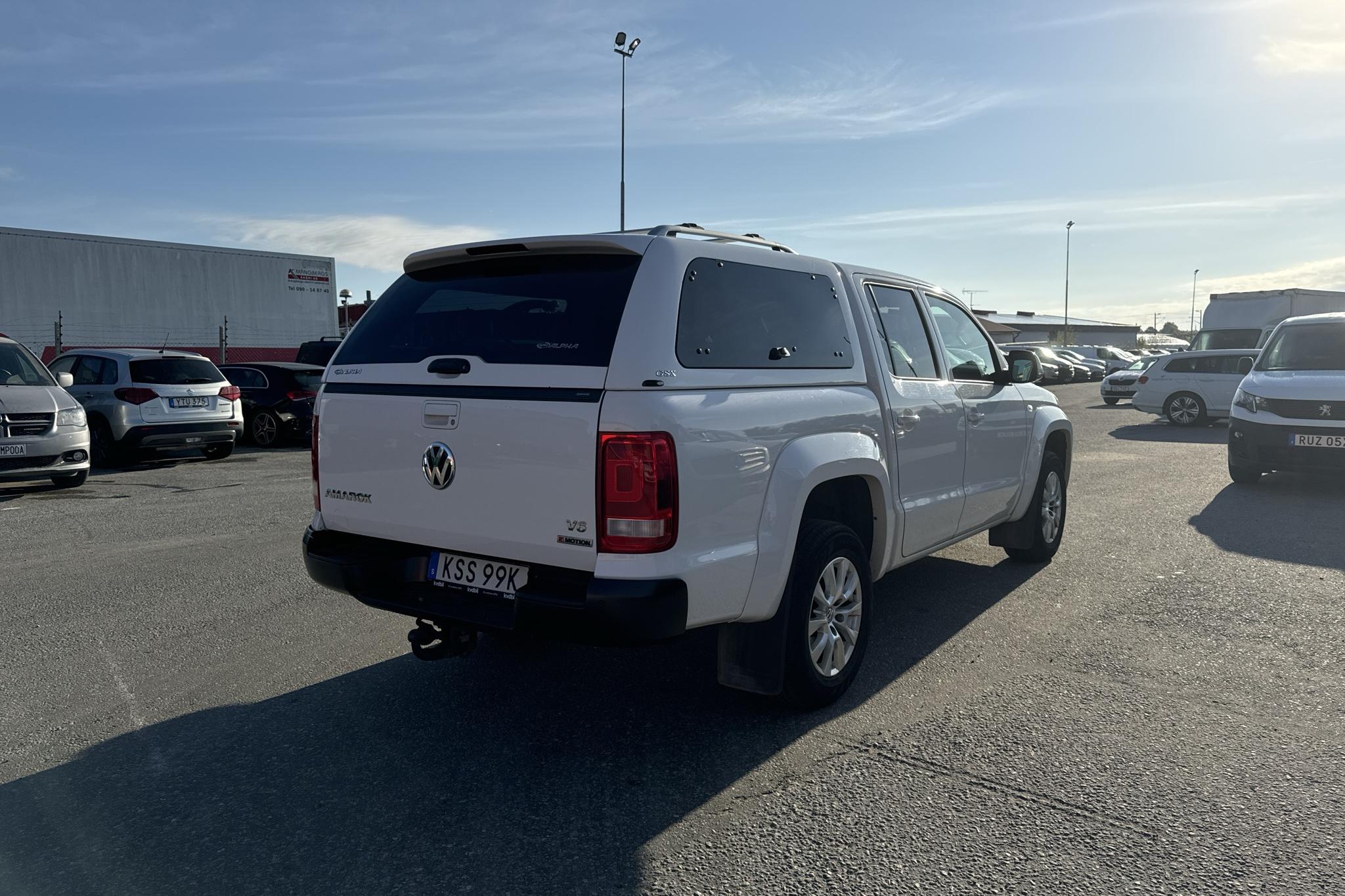 VW Amarok 3.0 TDI 4motion (204hk) - 9 207 mil - Automat - vit - 2019