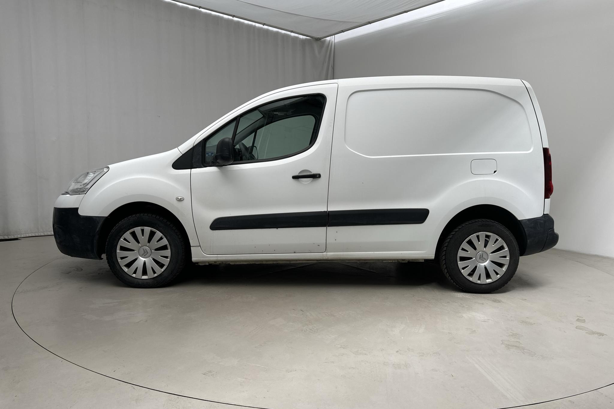 Citroen Berlingo III 1.6 HDi Skåp (75hk) - 165 870 km - Manuaalinen - valkoinen - 2014