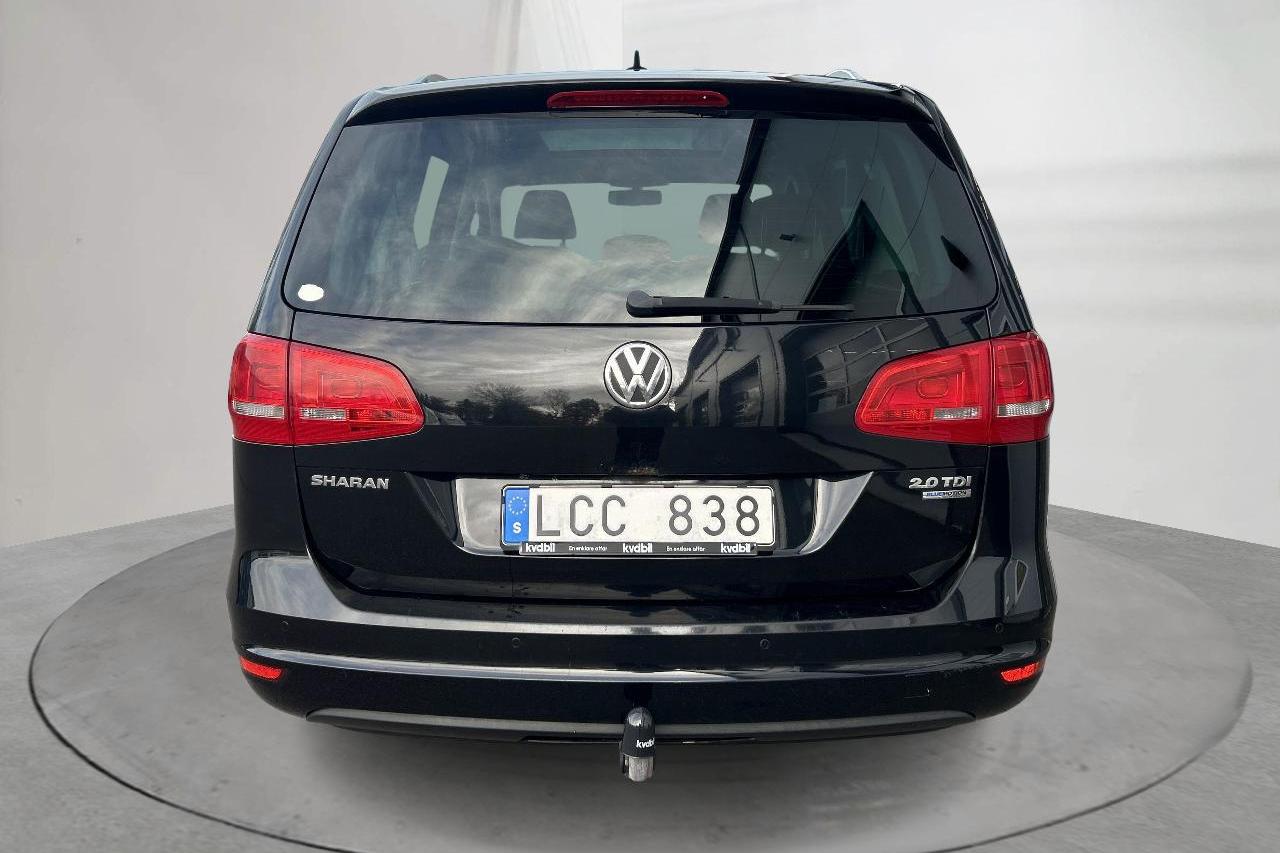 VW Sharan 2.0 TDI BlueMotion Technology (140hk) - 24 129 mil - Automat - svart - 2011