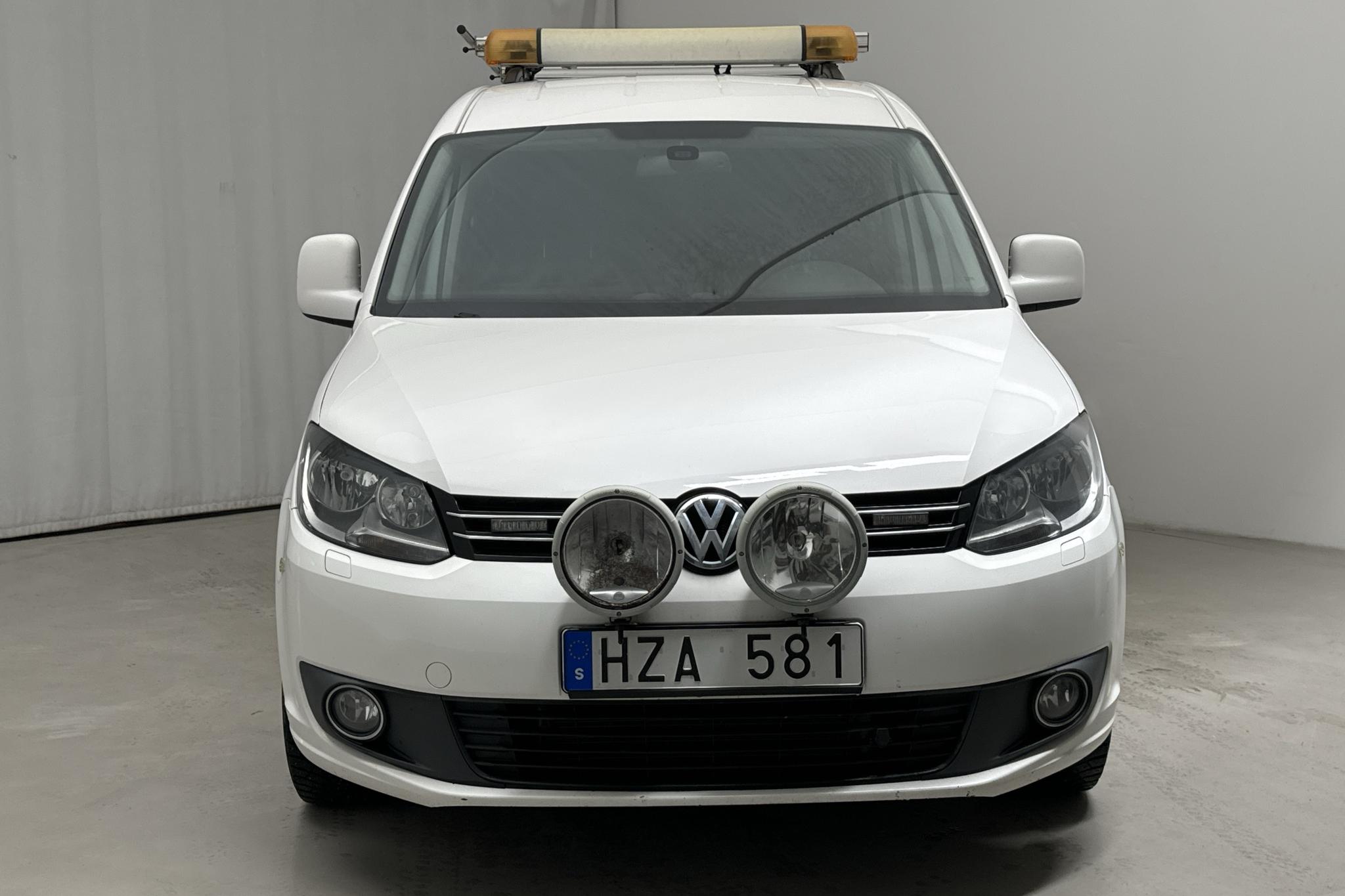 VW Caddy Life Maxi 1.6 TDI (102hk) - 18 543 mil - Manuell - vit - 2012