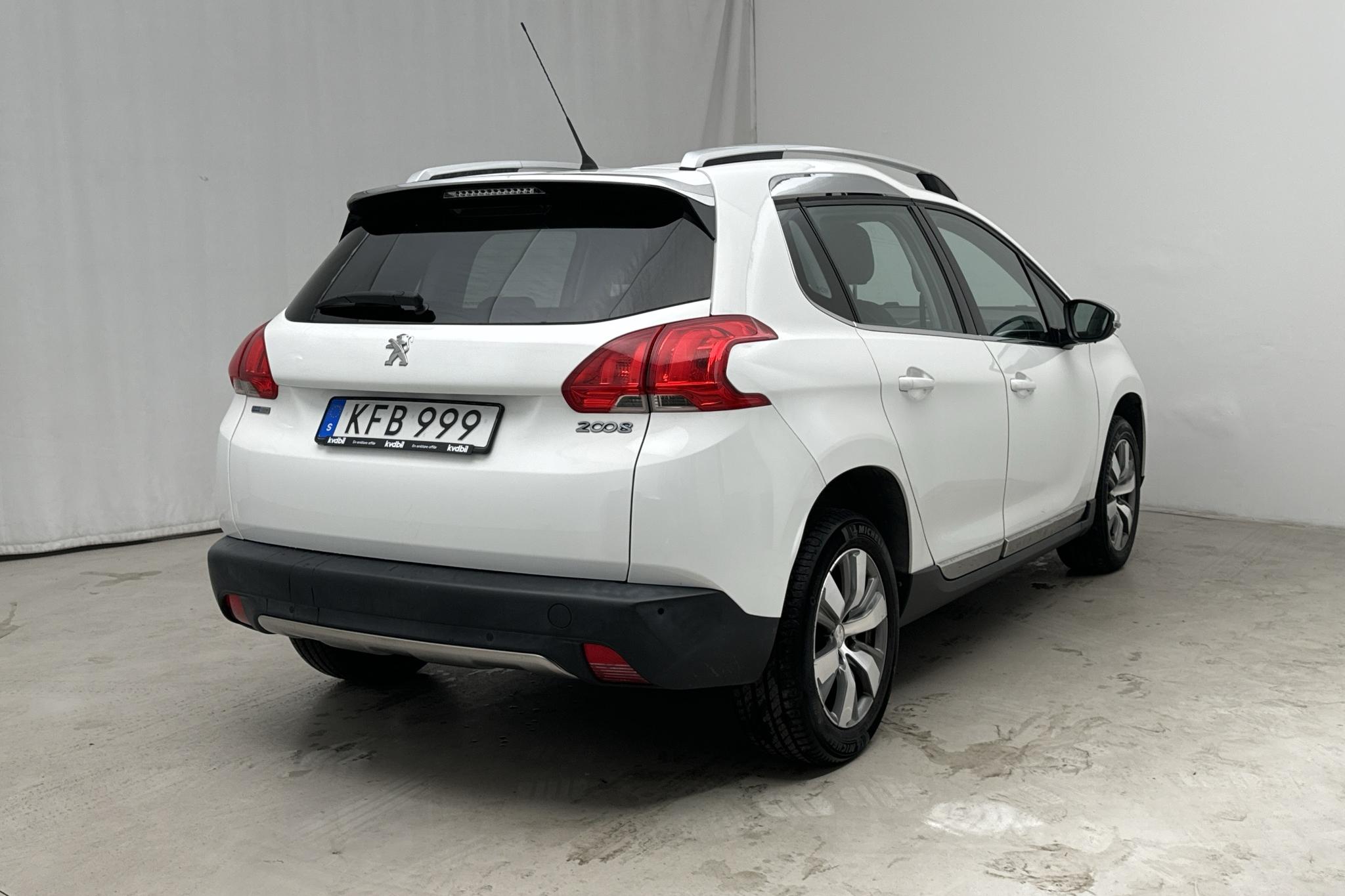 Peugeot 2008 1.2 VTi (82hk) - 144 820 km - Automaattinen - valkoinen - 2016