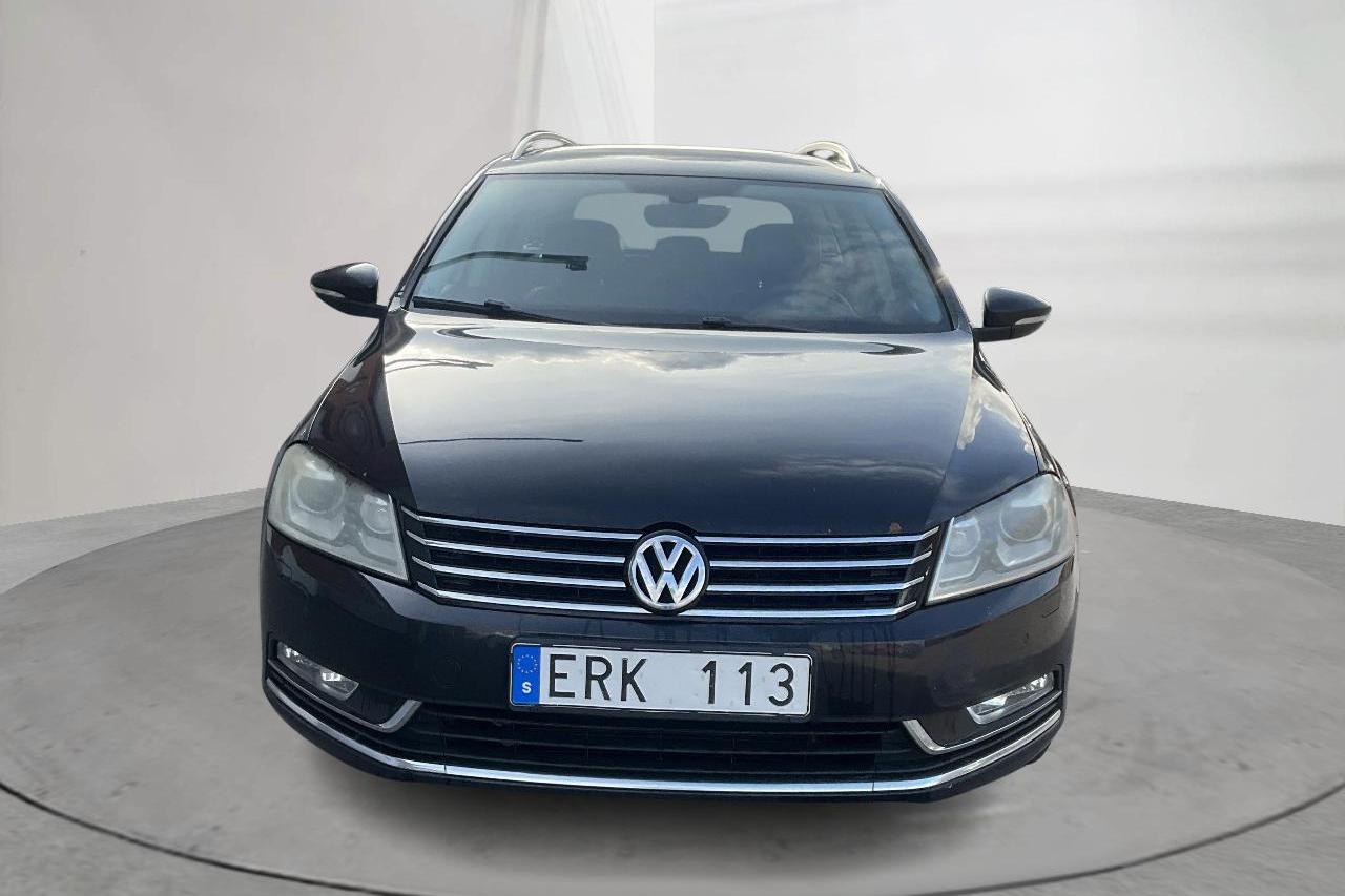 VW Passat 2.0 TDI BlueMotion Technology Variant 4Motion (170hk) - 174 270 km - Automatyczna - czarny - 2011