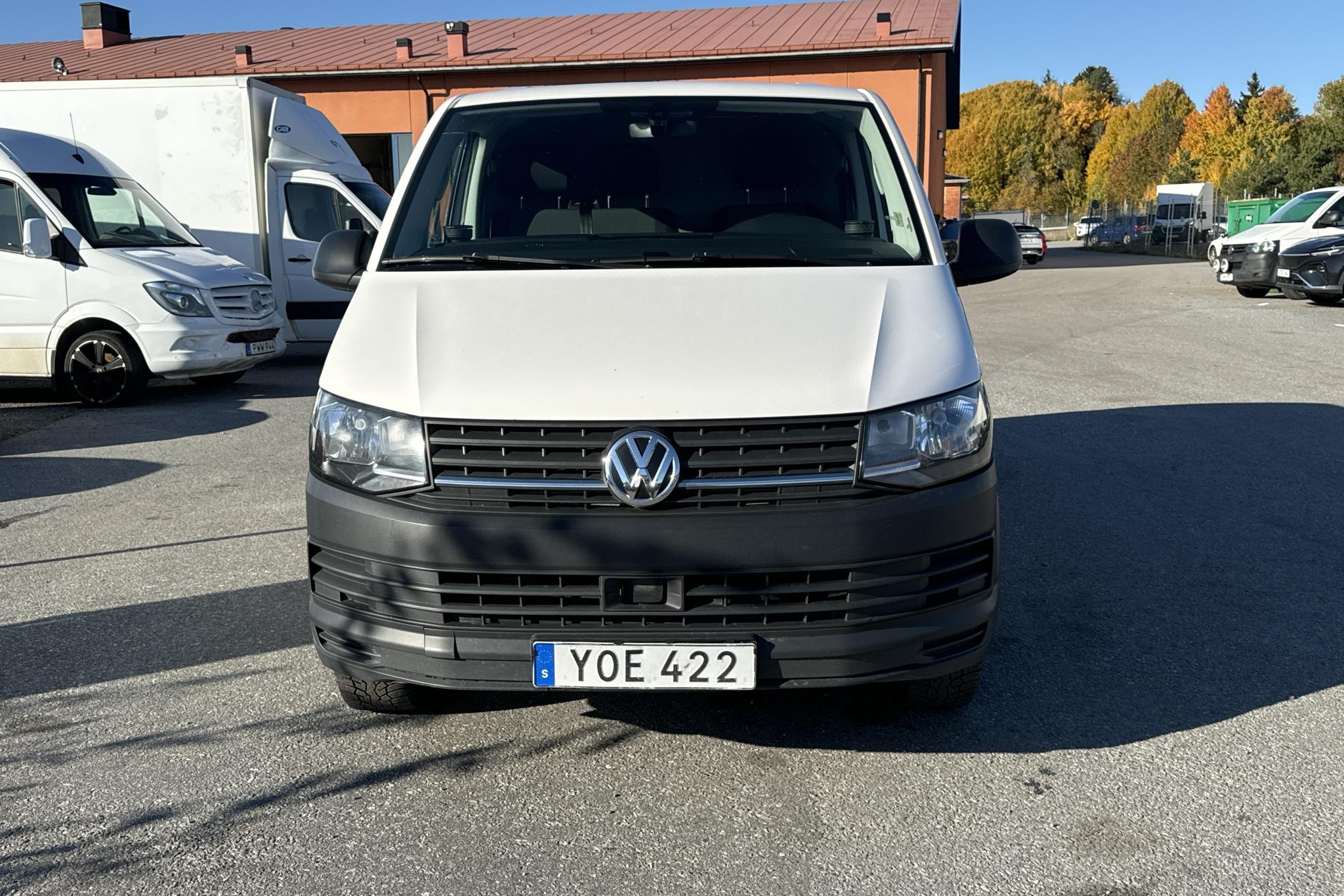 VW Transporter T6 2.0 TSI Skåp (204hk) - 164 640 km - Automaattinen - valkoinen - 2018