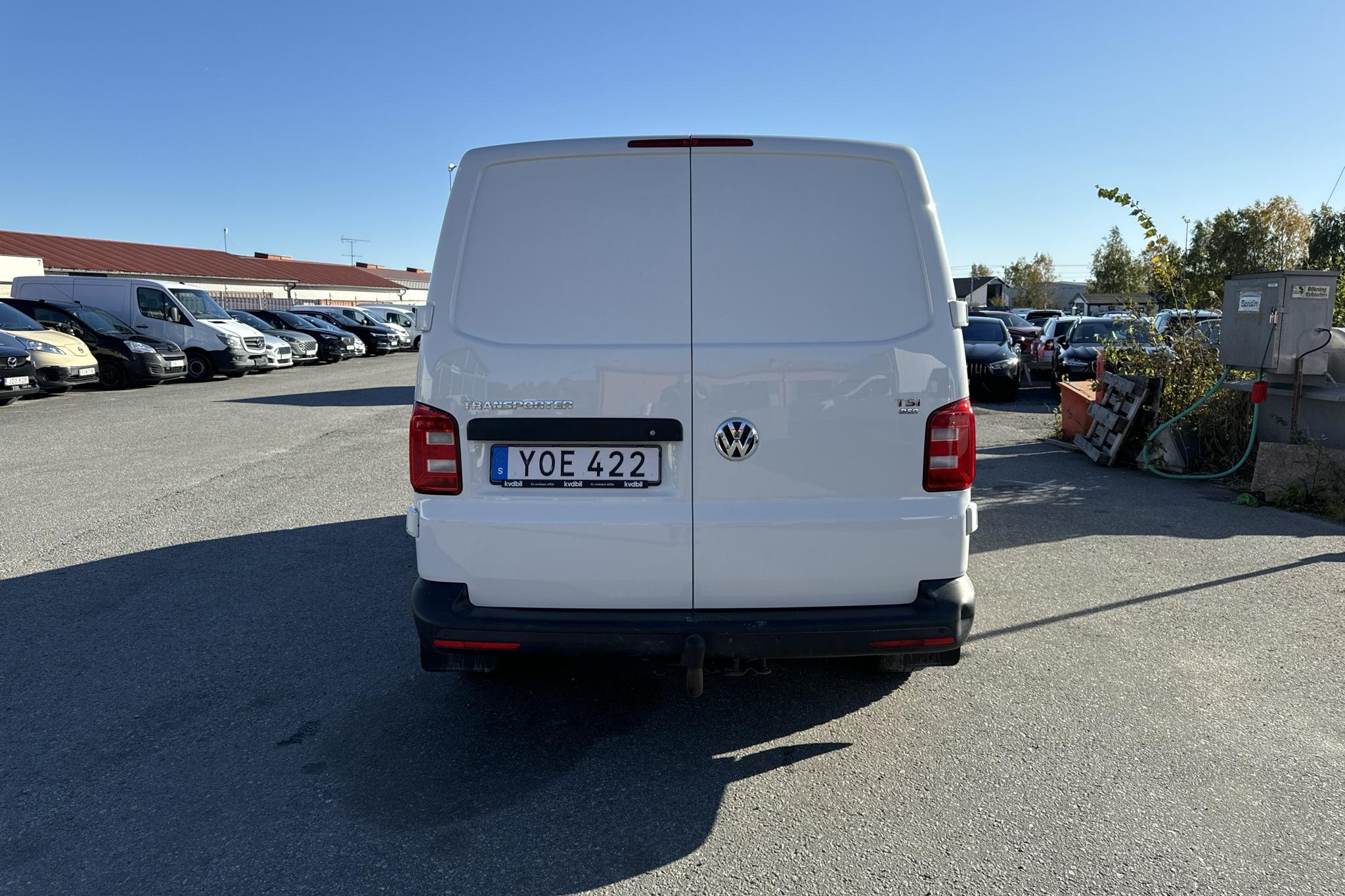 VW Transporter T6 2.0 TSI Skåp (204hk) - 164 640 km - Automaattinen - valkoinen - 2018