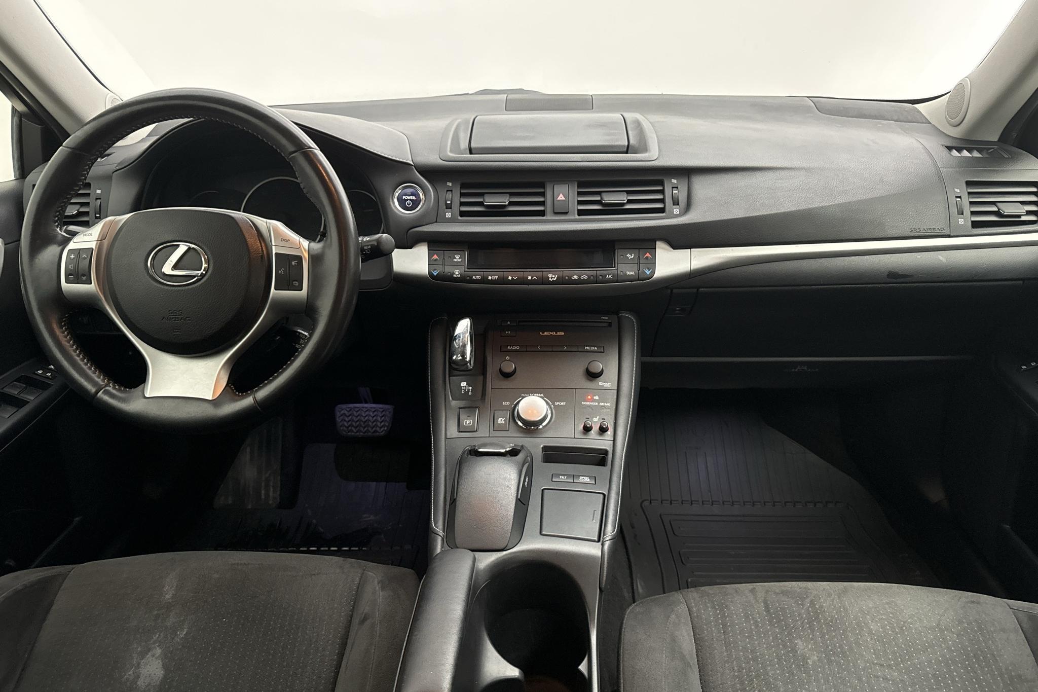 Lexus CT 200h (99hk) - 275 990 km - Automatyczna - Dark Brown - 2013