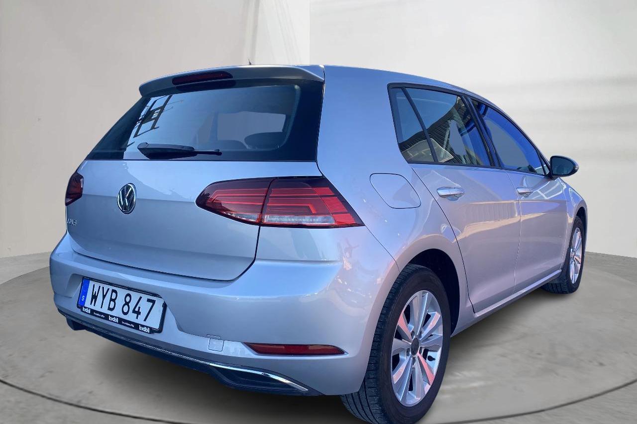 VW Golf VII 1.0 TSI 5dr (110hk) - 5 212 mil - Manuell - silver - 2018