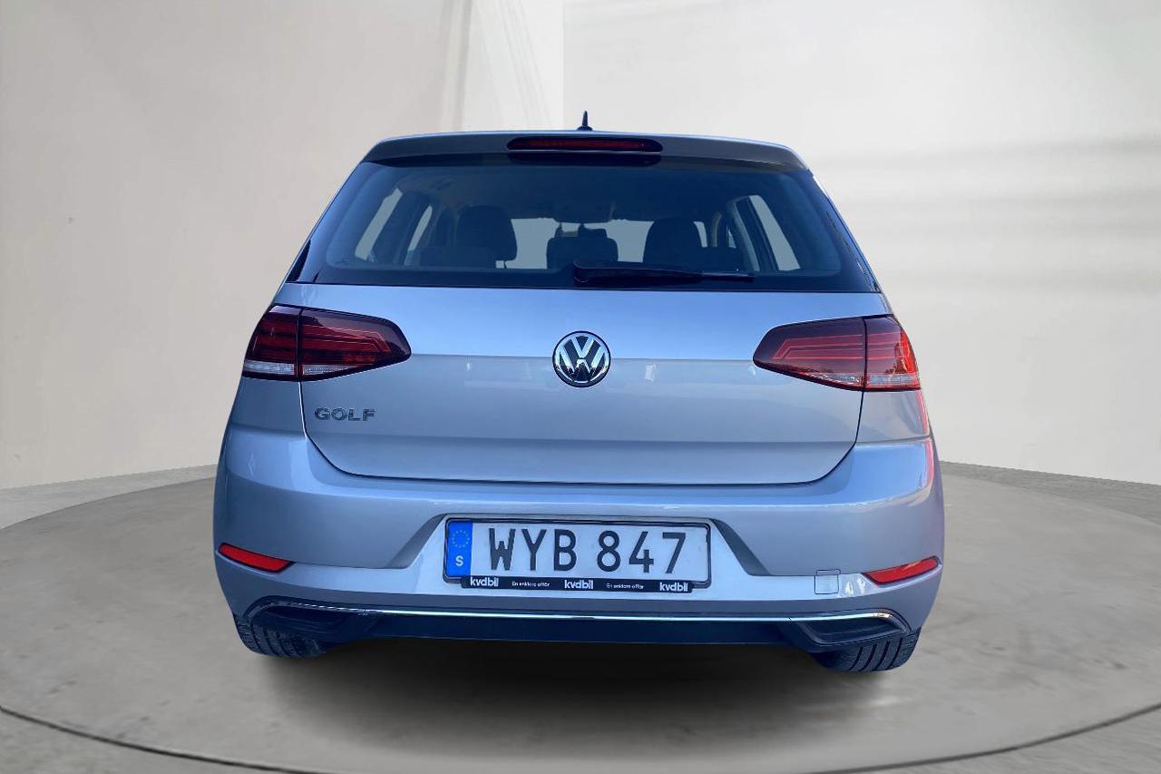 VW Golf VII 1.0 TSI 5dr (110hk) - 52 120 km - Manualna - srebro - 2018