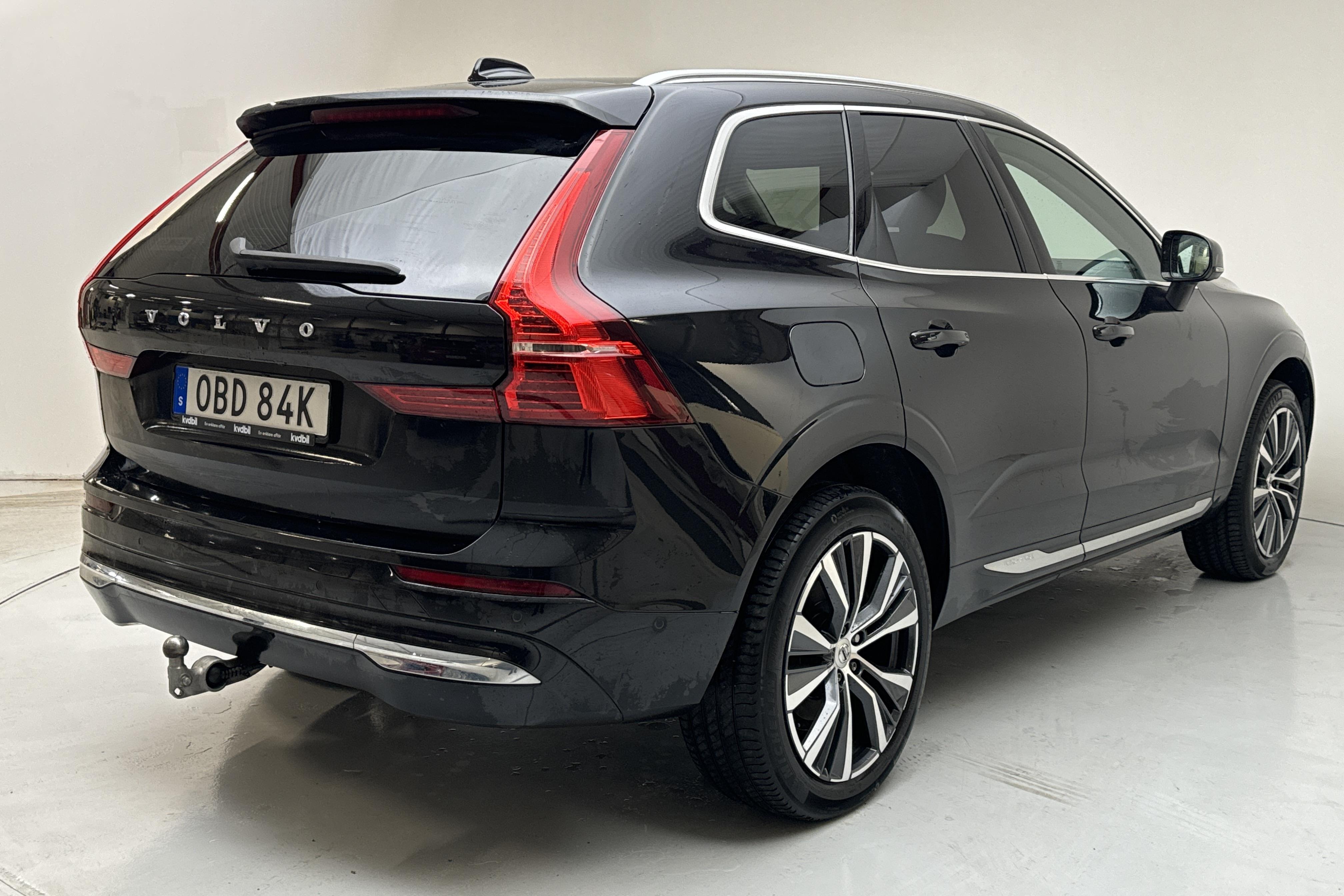 Volvo XC60 T6 AWD Recharge (340hk) - 55 310 km - Automaatne - must - 2022