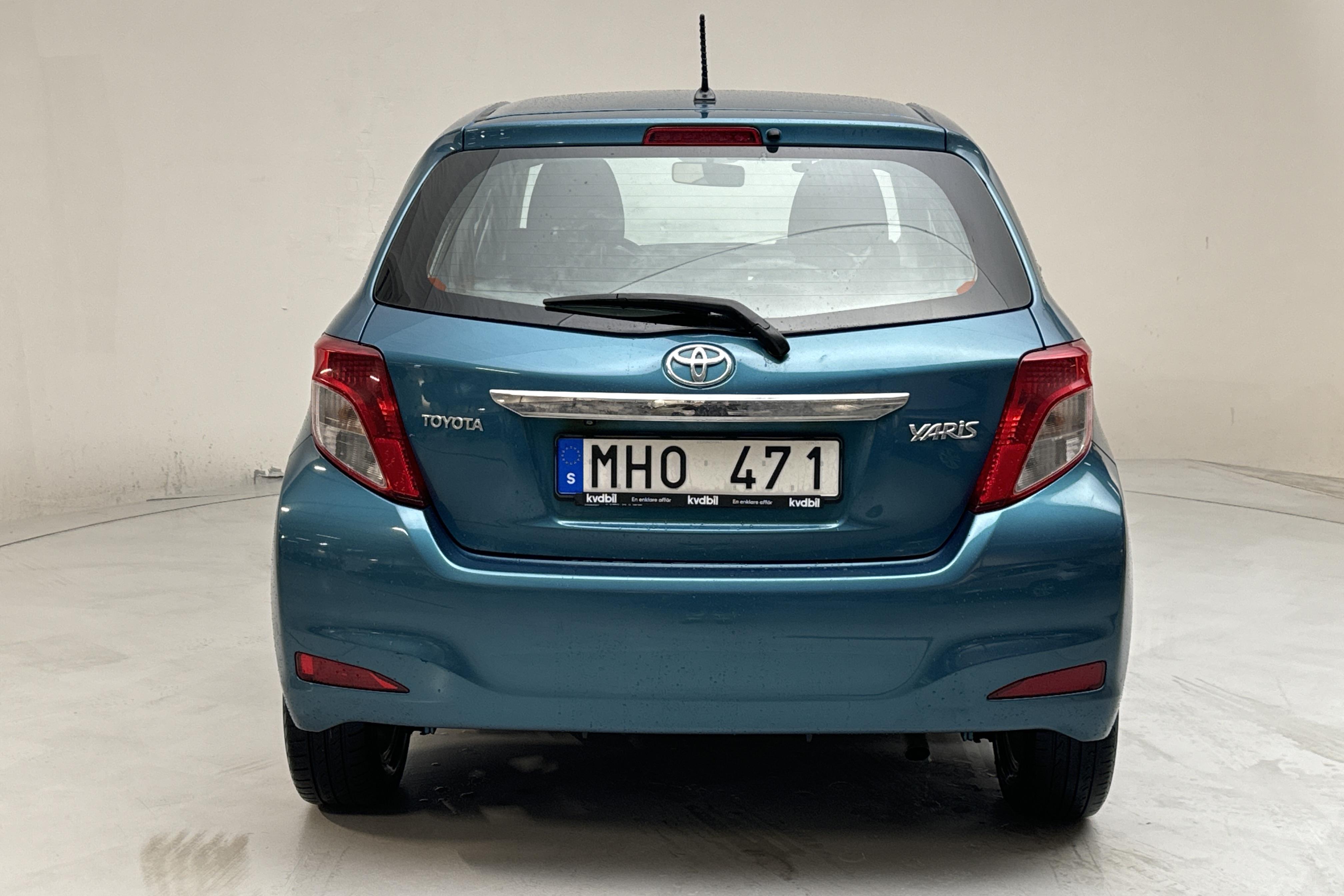 Toyota Yaris 1.33 5dr (100hk) - 169 650 km - Manual - Dark Green - 2012