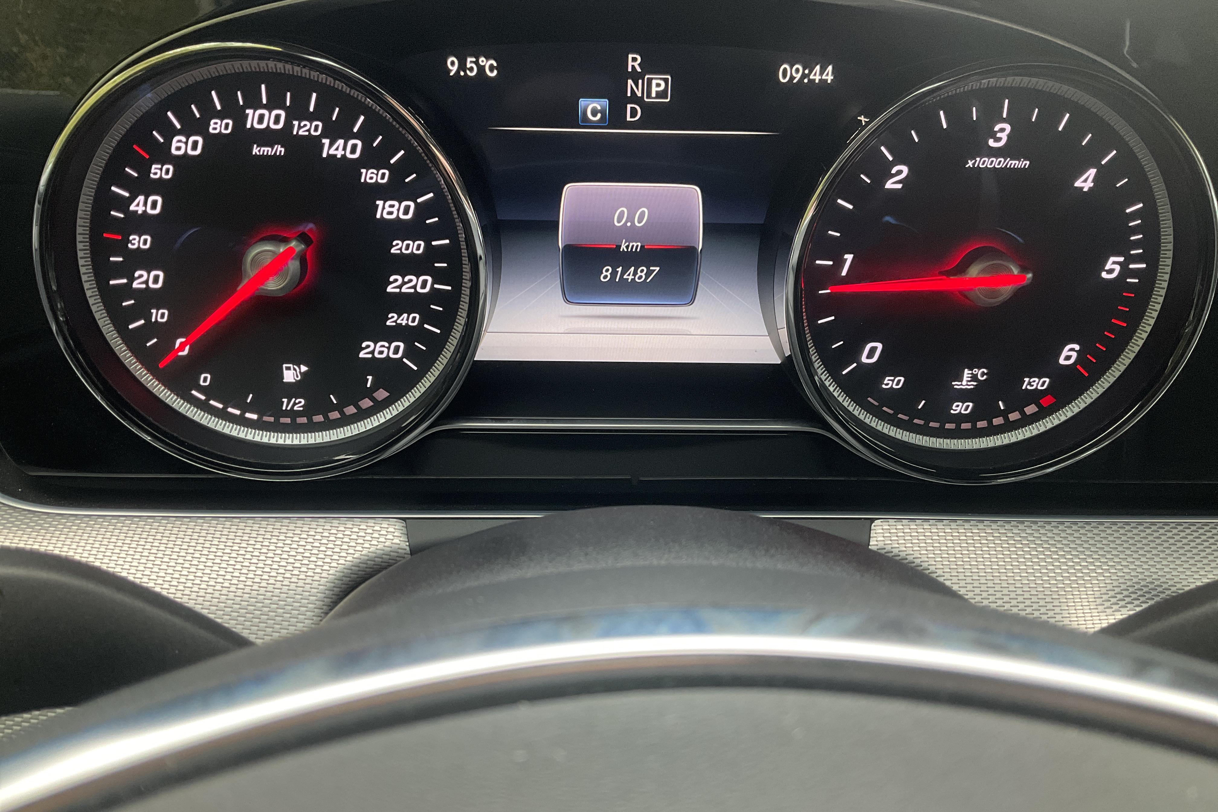 Mercedes E 220 d Sedan W213 (194hk) - 81 480 km - Automaatne - valge - 2017