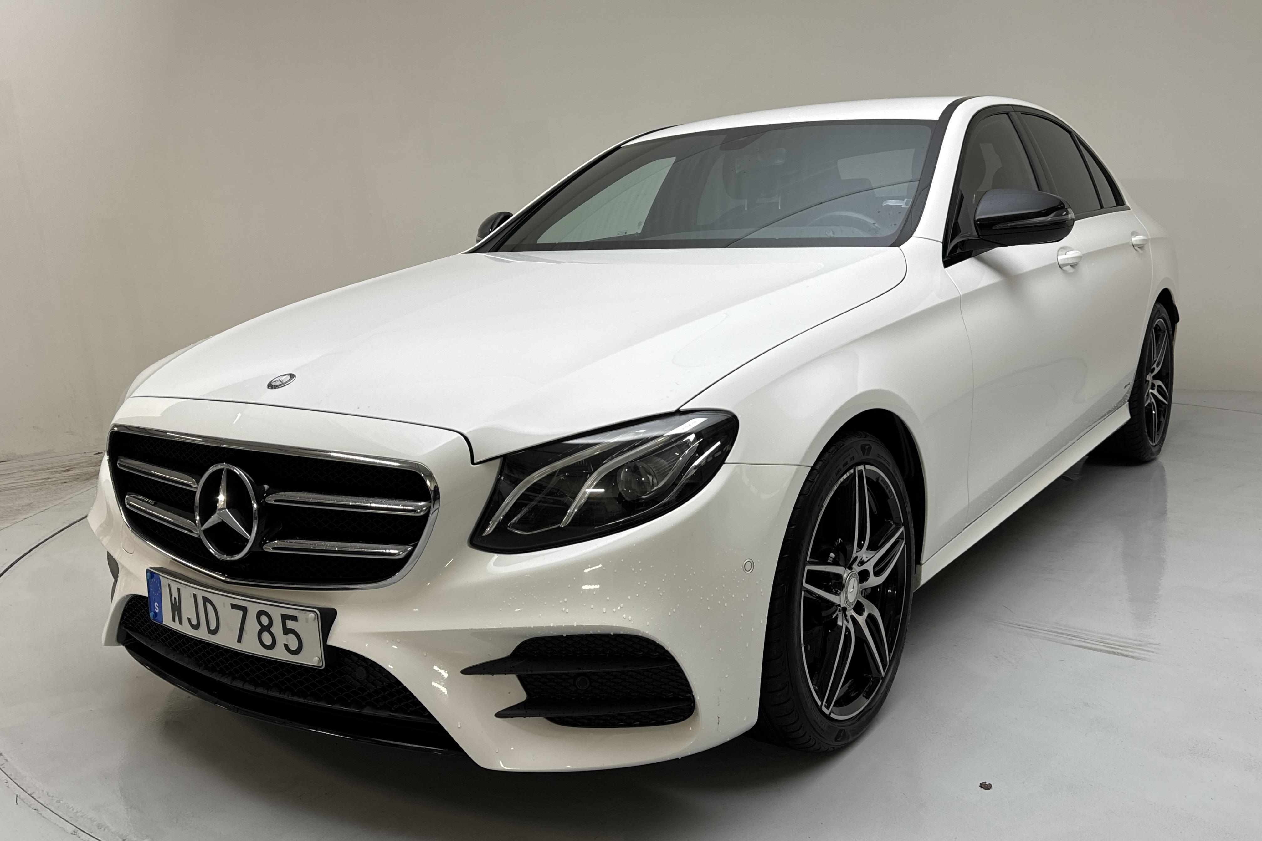 Mercedes E 220 d Sedan W213 (194hk) - 81 480 km - Automatic - white - 2017