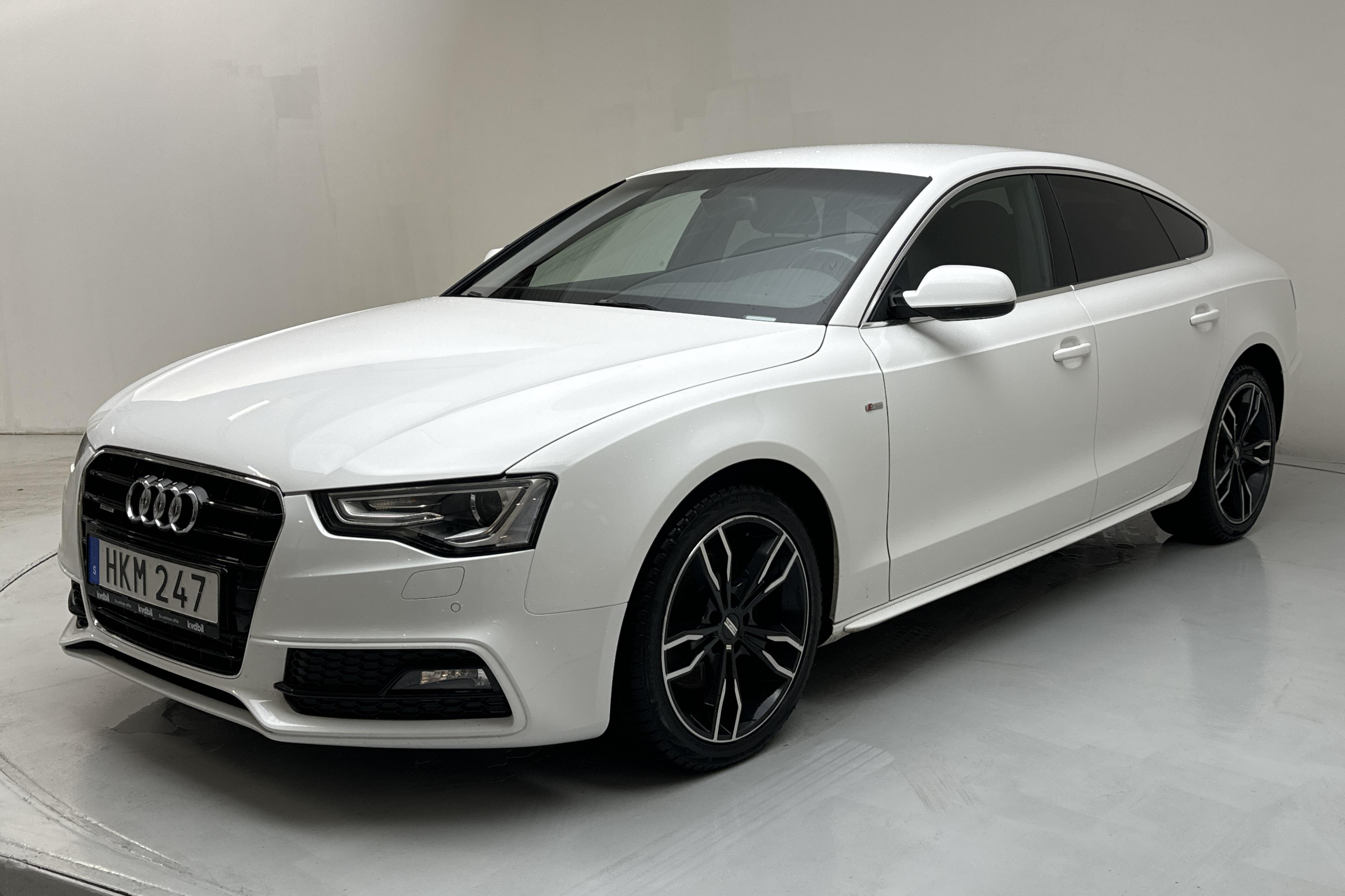 Audi A5 2.0 TDI Sportback quattro (177hk) - 158 420 km - Automaatne - valge - 2014