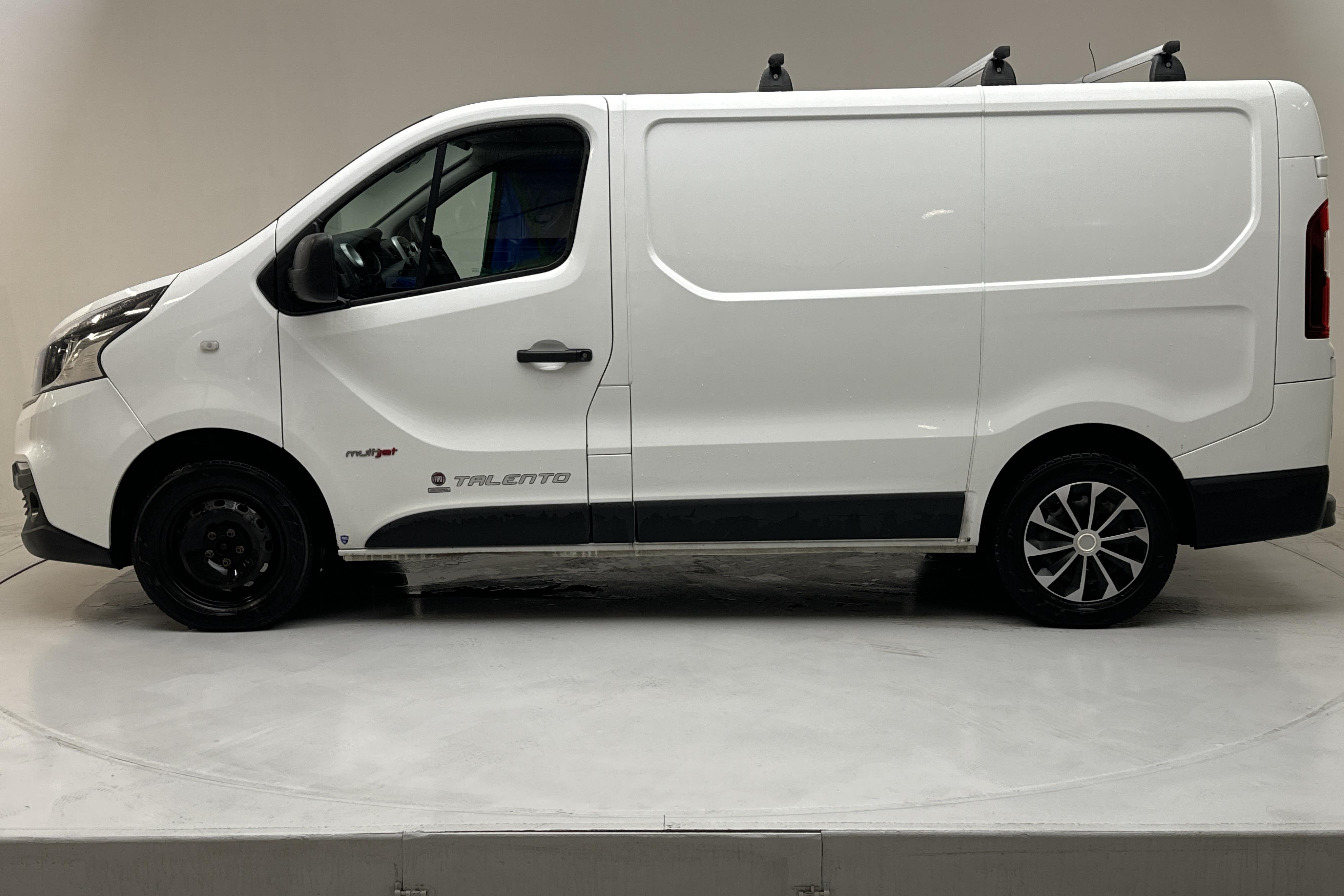 Fiat Talento 1.6 MultiJet Skåp (95hk) - 184 170 km - Käsitsi - valge - 2017