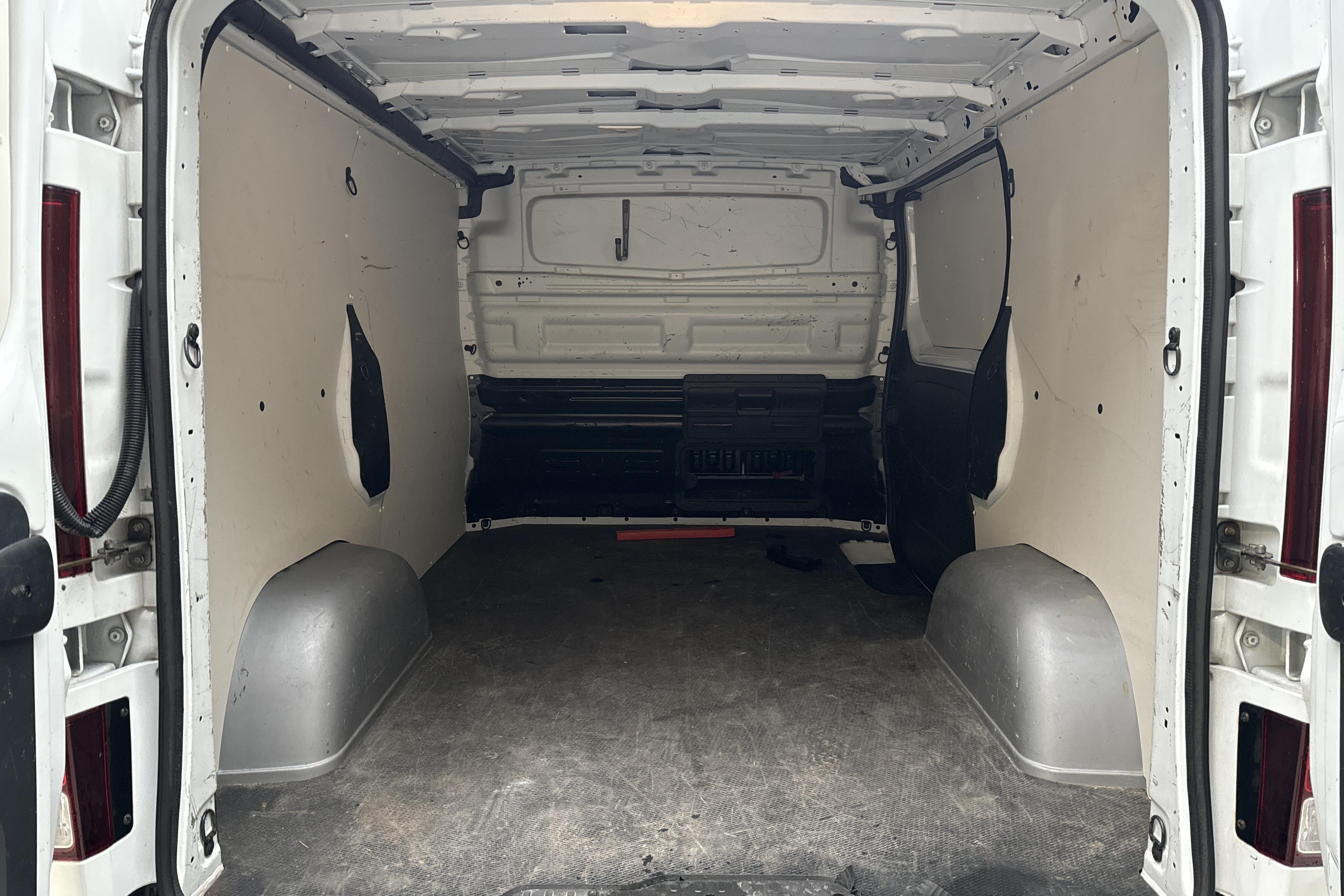 Fiat Talento 1.6 MultiJet Skåp (95hk) - 184 170 km - Käsitsi - valge - 2017