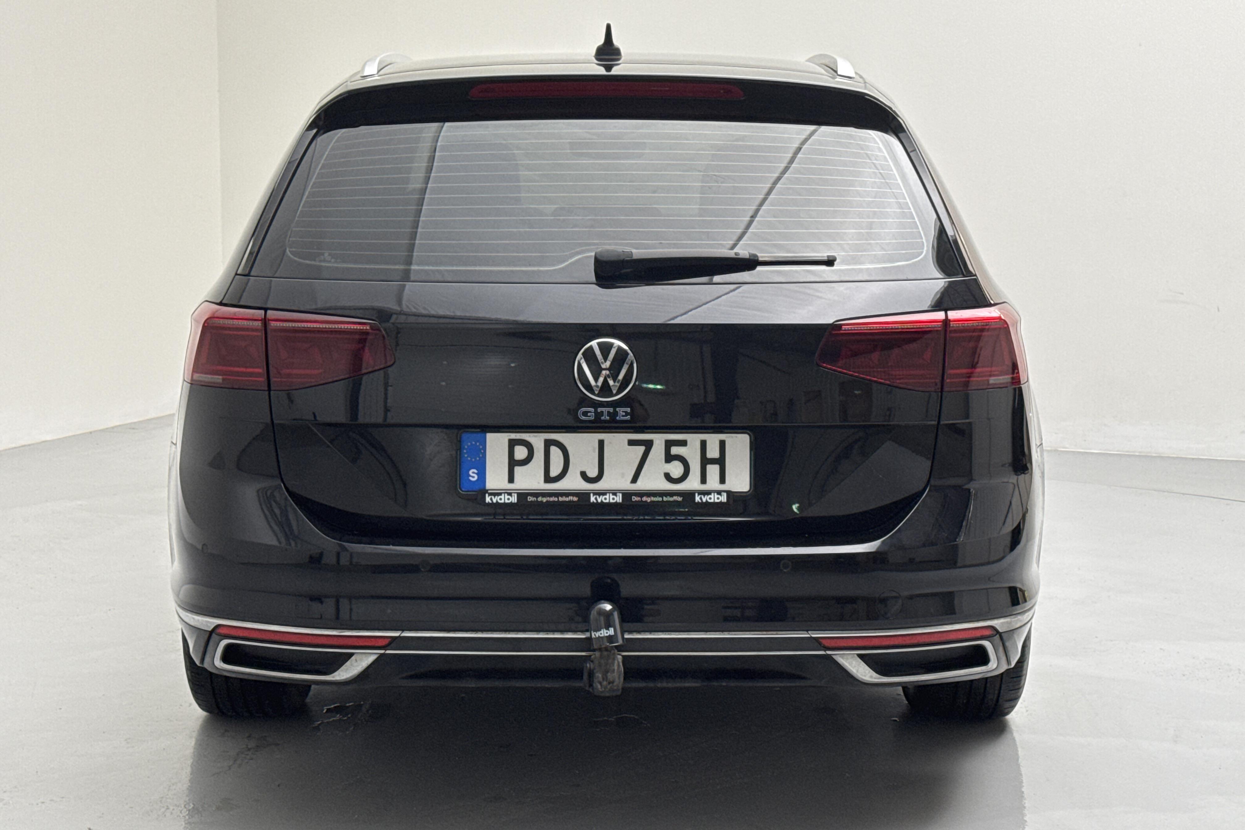 VW Passat 1.4 GTE Sportscombi (218hk) - 113 330 km - Automaatne - must - 2021