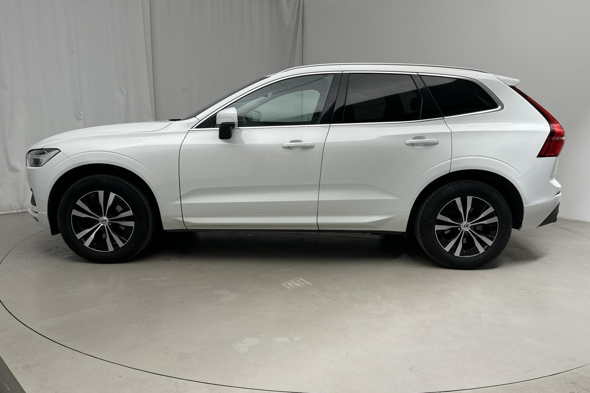 Volvo XC60 B5 AWD Mildhybrid, Bensin (250hk) - 141 460 km - Automatyczna - biały - 2020