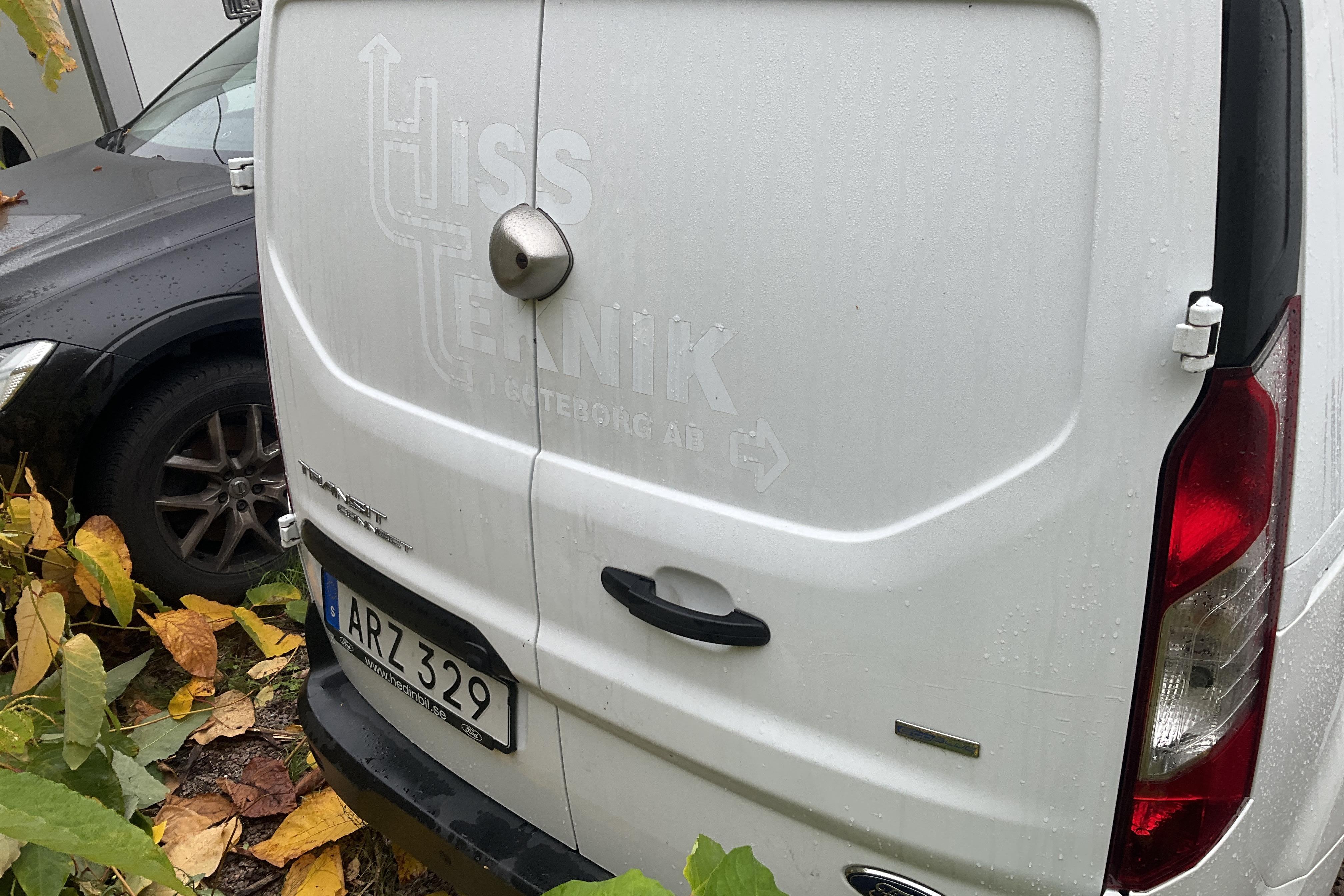 Ford Transit Connect 1.5 EcoBlue (100hk) - 183 170 km - Manuaalinen - valkoinen - 2019