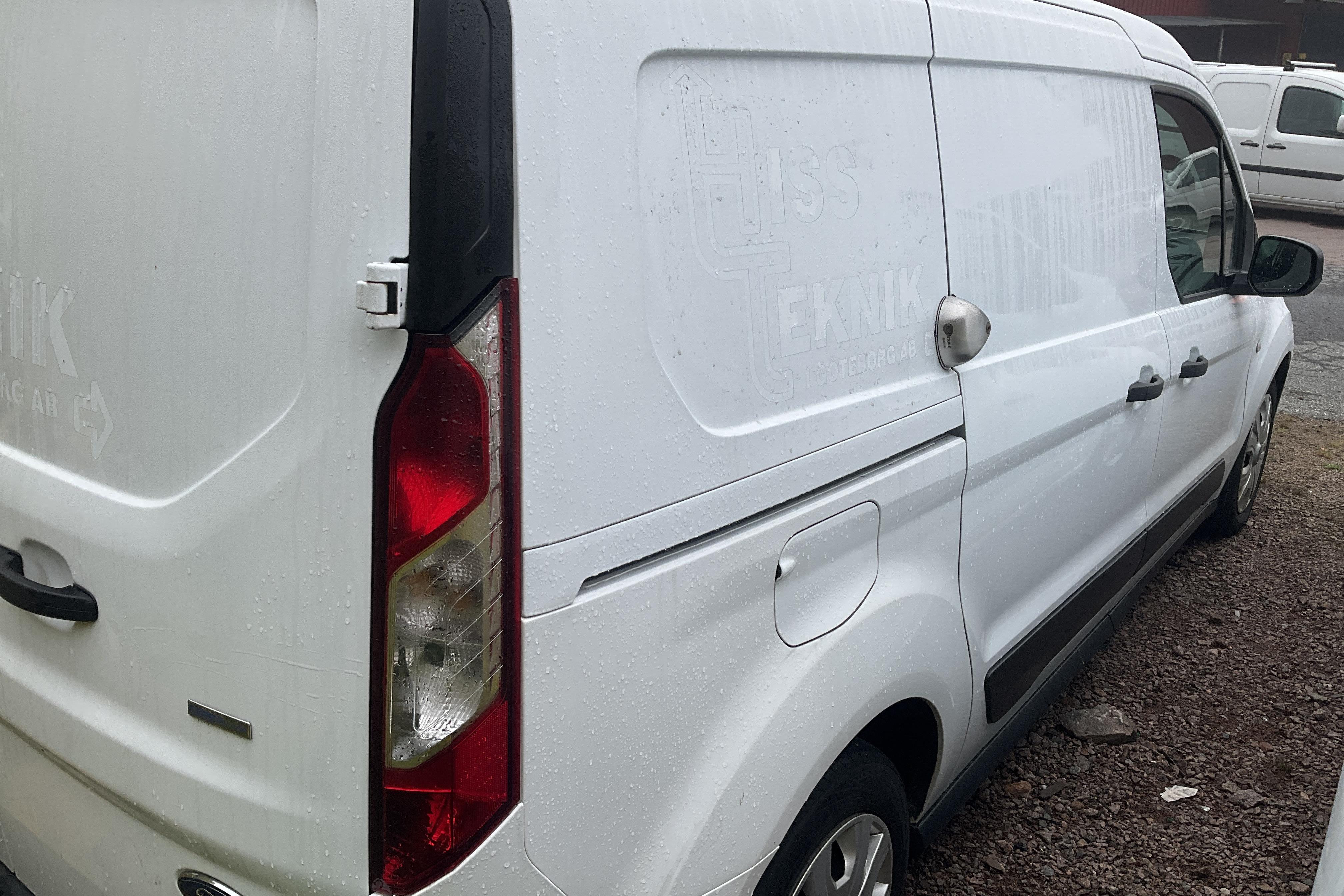 Ford Transit Connect 1.5 EcoBlue (100hk) - 183 170 km - Käsitsi - valge - 2019