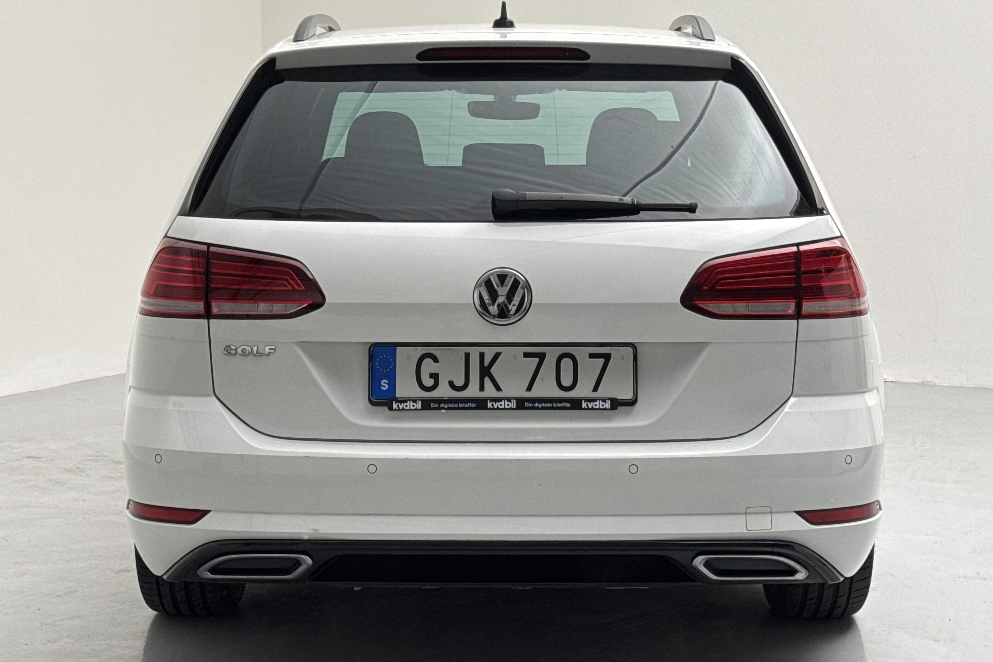 VW Golf VII 1.5 TSI Sportscombi (150hk) - 75 840 km - Automatyczna - biały - 2019